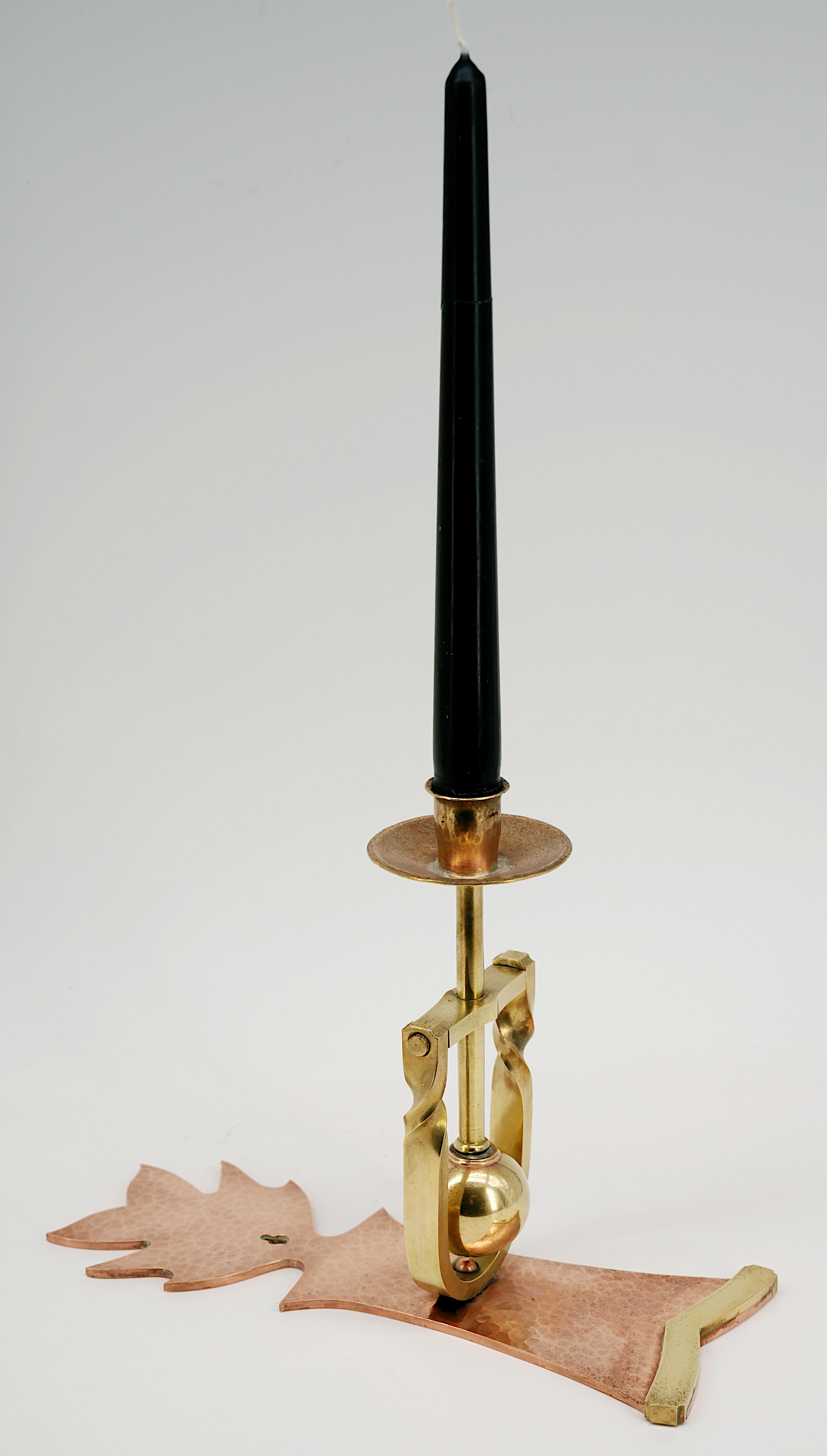 Französische Mid-Century-Boot-Kerzenleuchter, 1940er-Jahre (Bronze) im Angebot