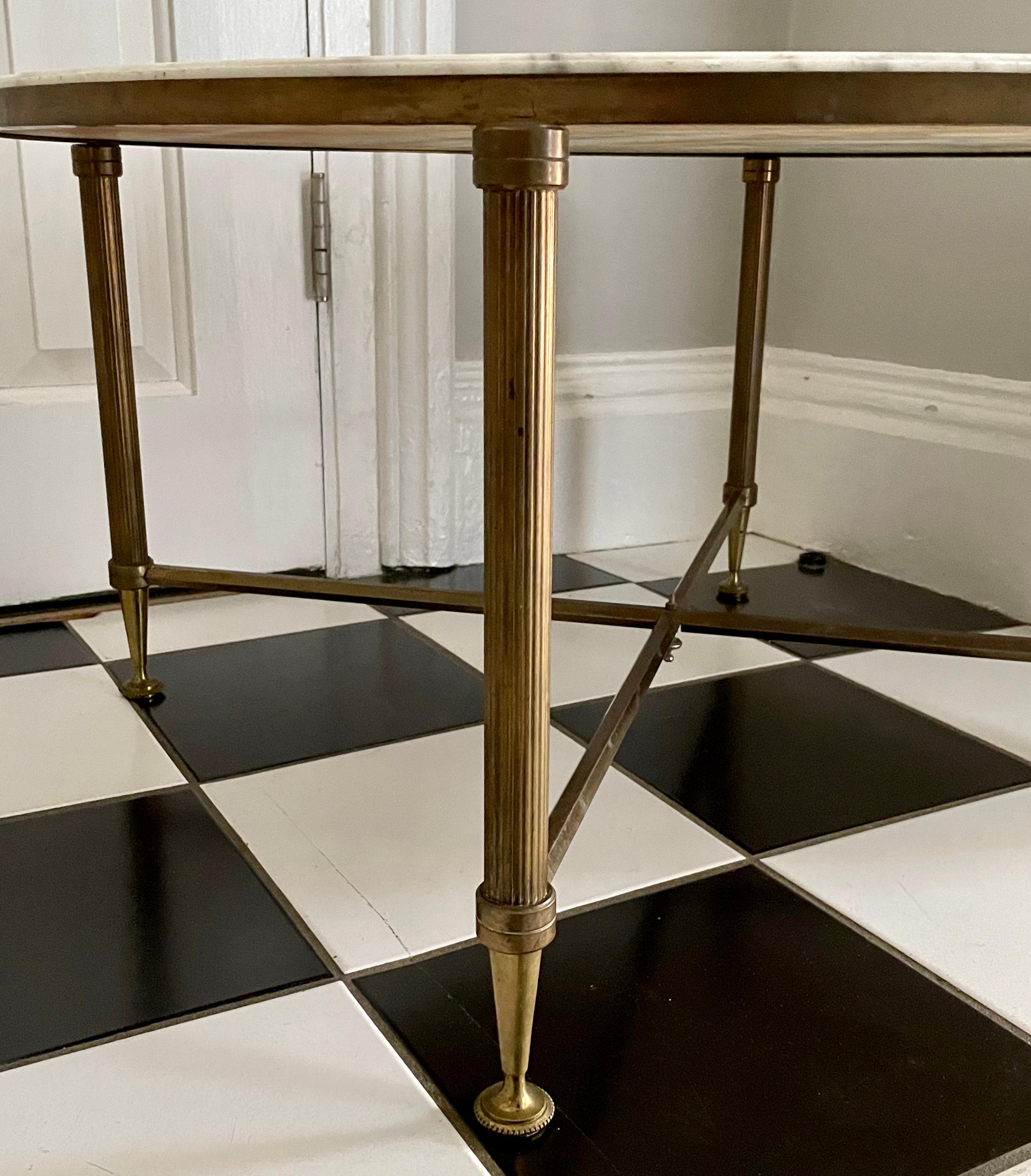 French Mid-Century Brass and Marble Coffee Table in the Style of Maison Jansen For Sale 1