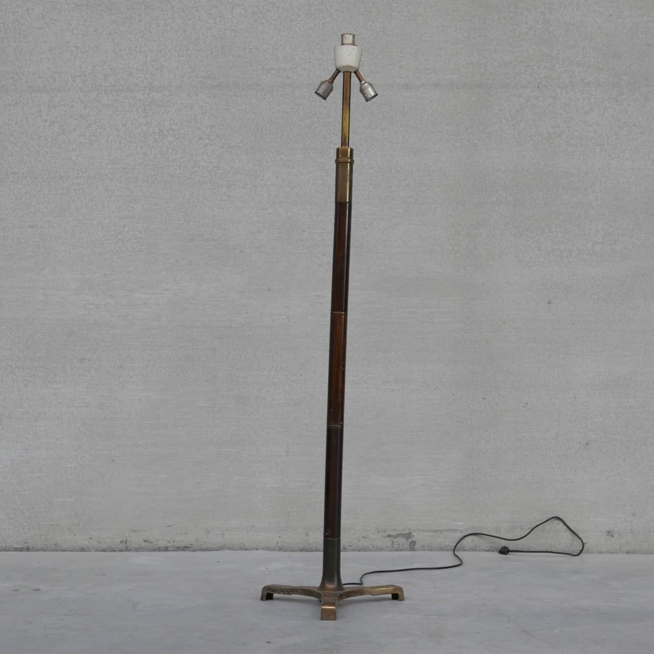 French Mid-Century Brass and Wood Floor Lamp For Sale 1