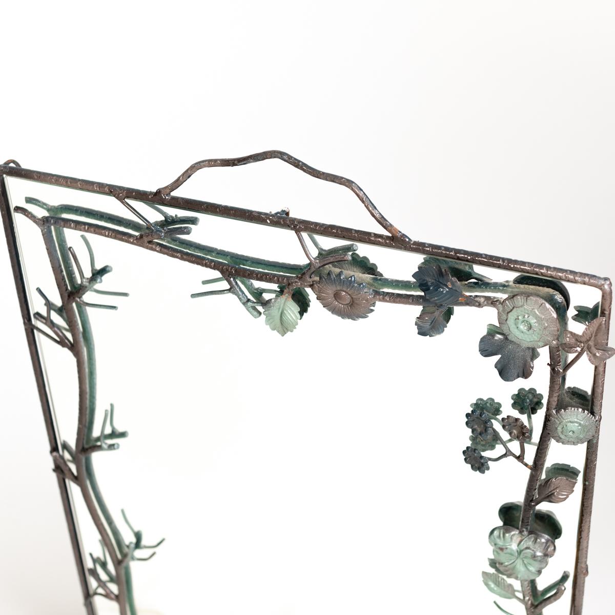 Specchio francese di metà secolo con design naturalistico in bronzo per Lanvin Paris, anni '70 in vendita 1