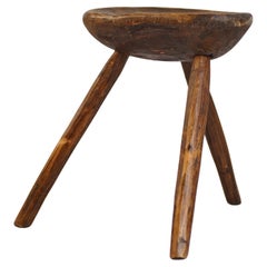 French Mid-Century Brutalist Tripod Stool – Hand-Carved Primitive Folk Art, 1950