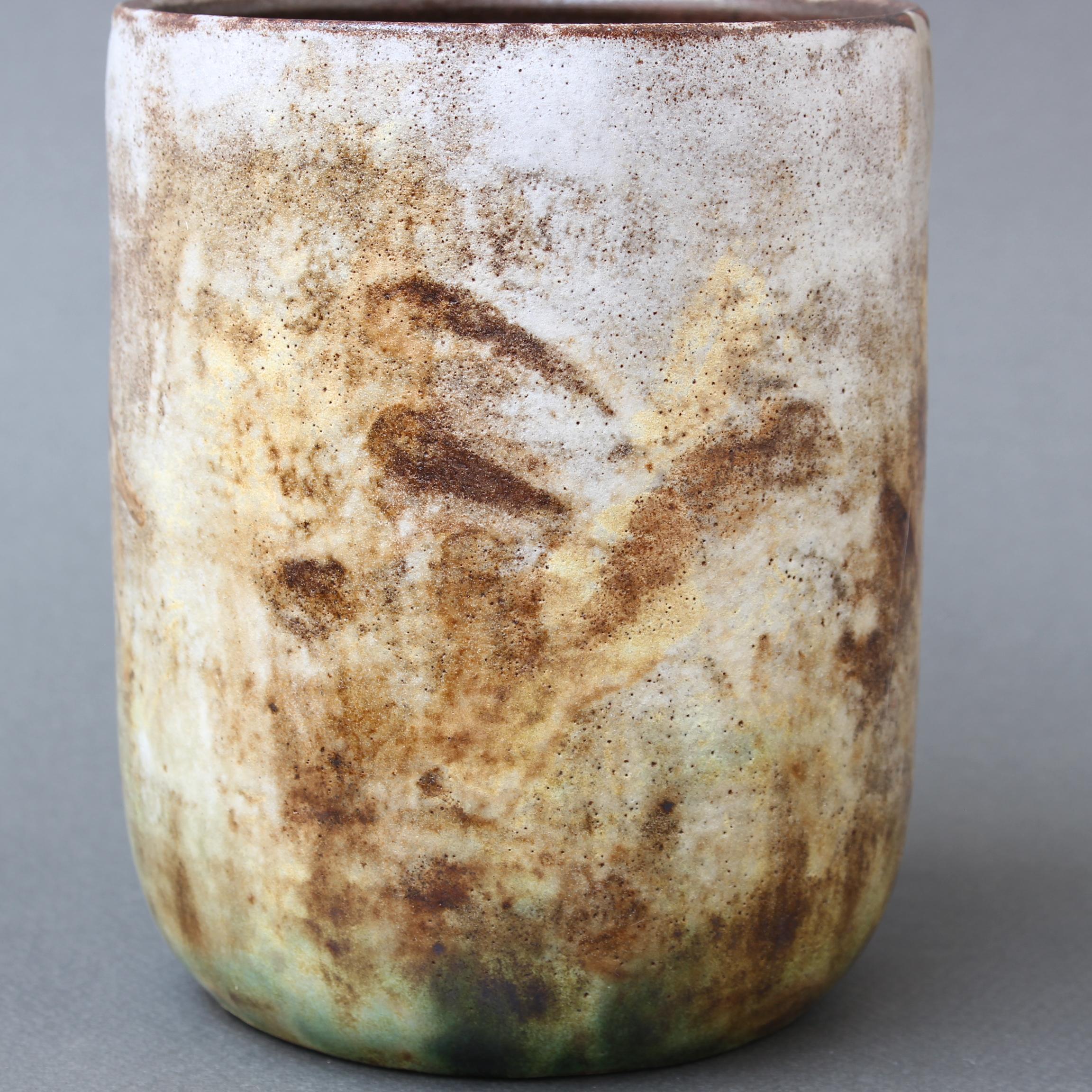 French Mid-Century Ceramic Vase by Alexandre Kostanda (circa 1960s) For Sale 2