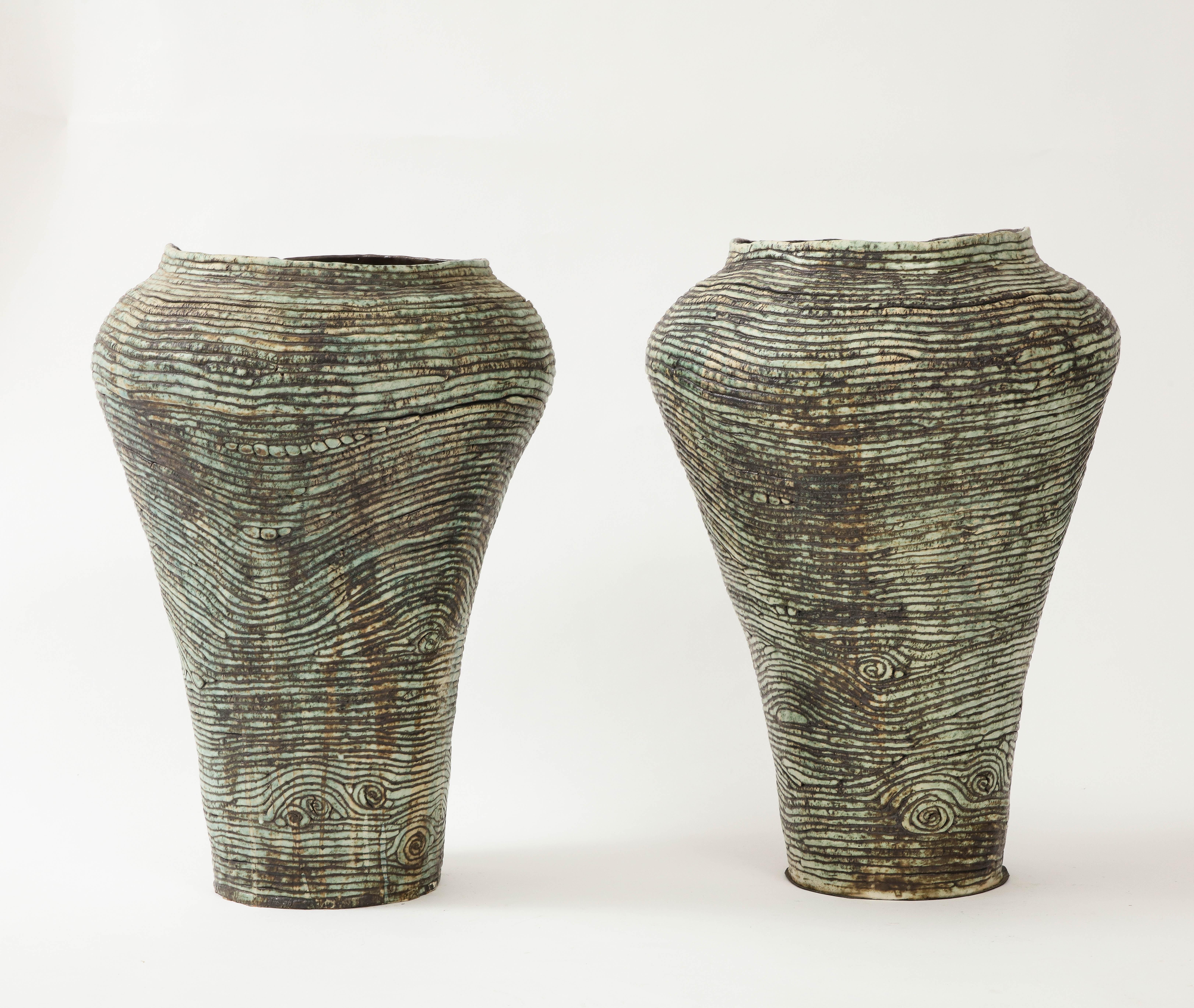 Français Vases en céramique du milieu du siècle en vente
