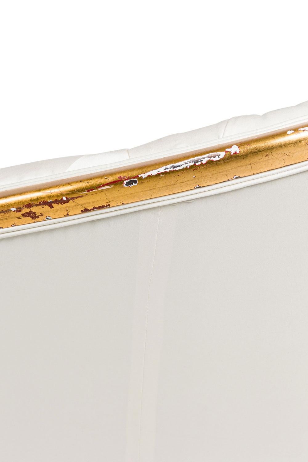 Chaise Champaigne en satin touffeté du milieu du siècle dernier Bon état - En vente à Queens, NY