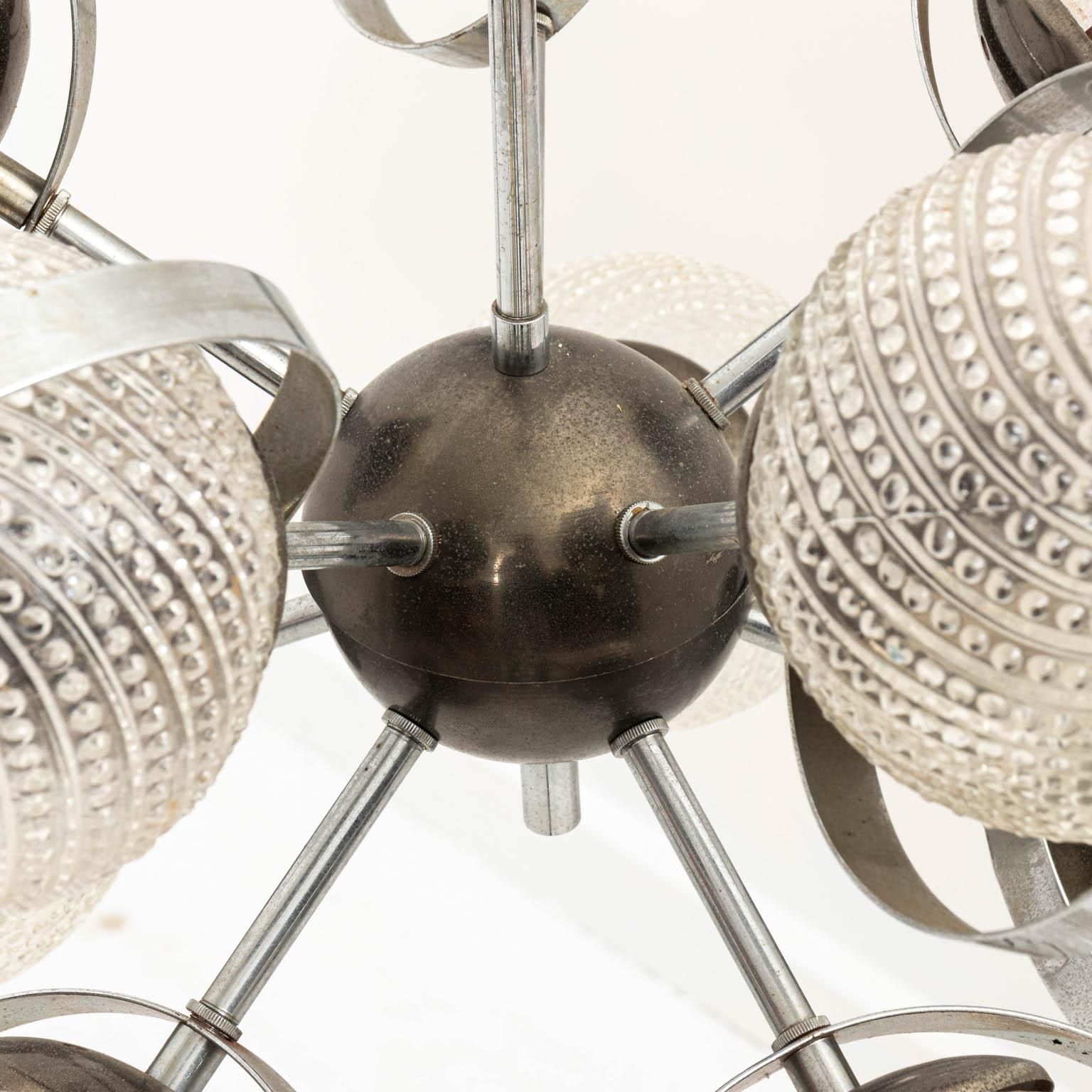French Midcentury Chandelier In Good Condition For Sale In Stamford, CT