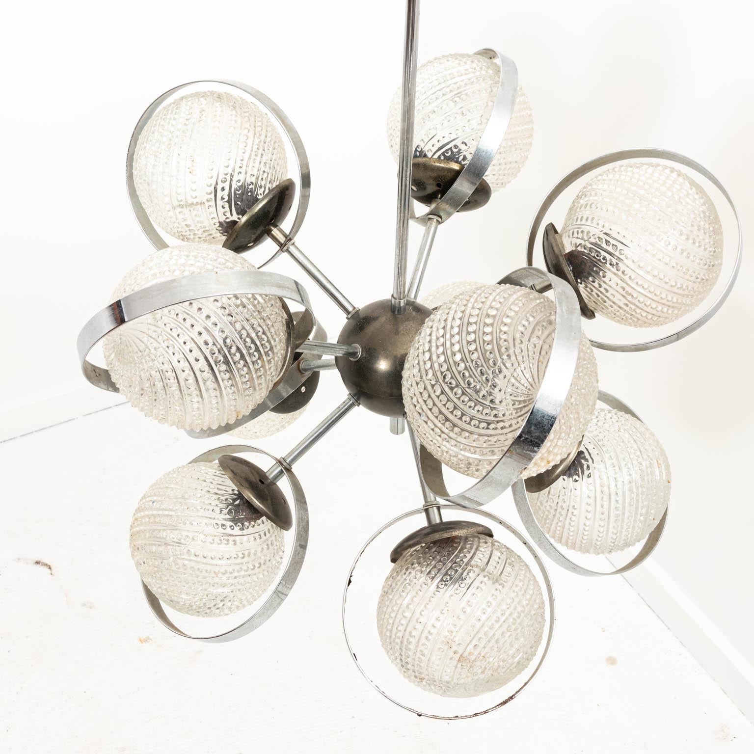 French Midcentury Chandelier For Sale 2