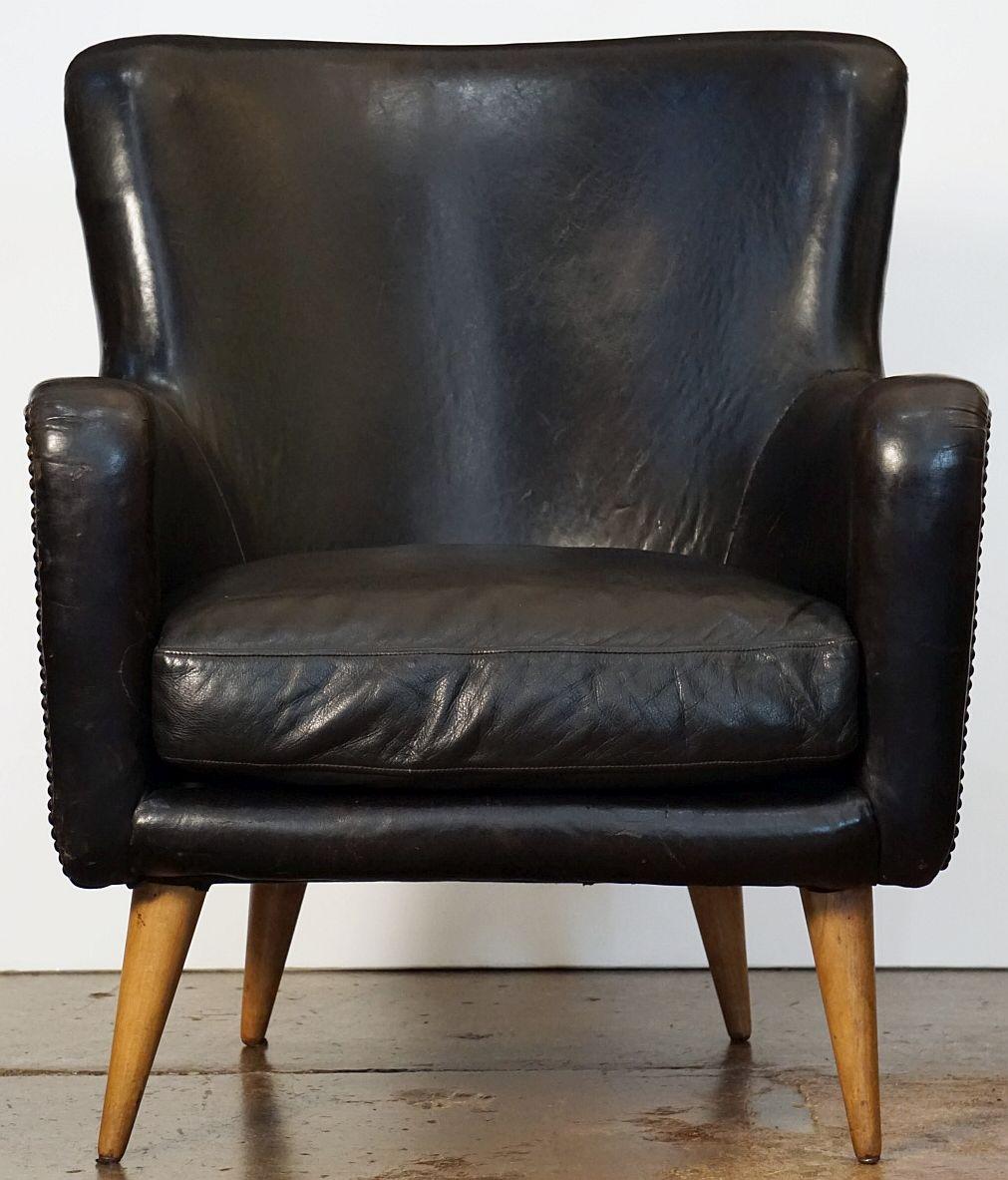 French Mid-Century Club or Lounge Chairs of Black Leather In Good Condition In Austin, TX