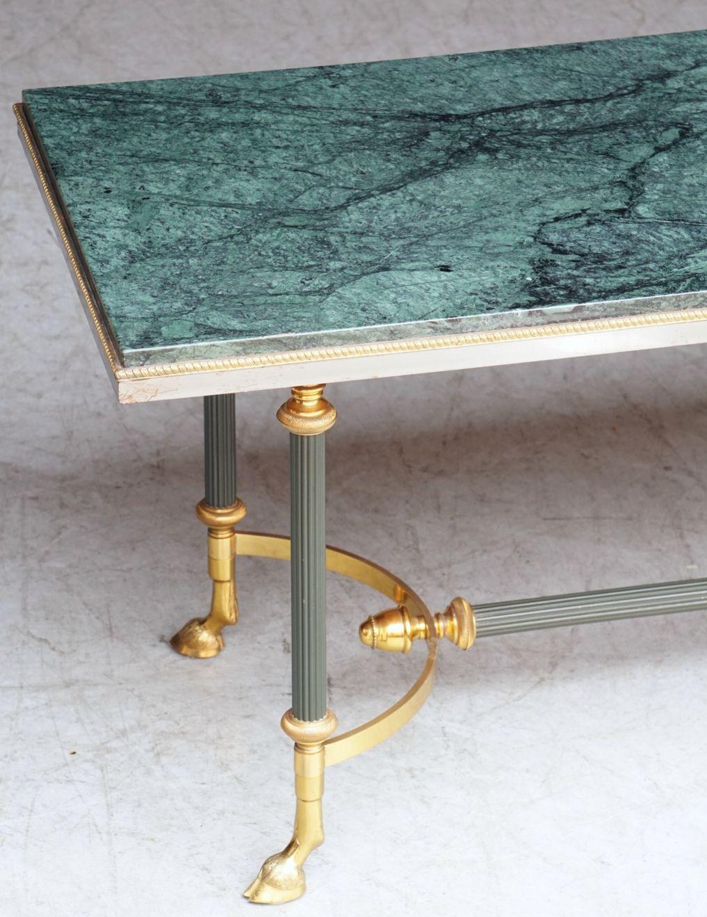 French Mid-Century Coffee or Cocktail Low Table of Brass with Green Marble Top For Sale 8