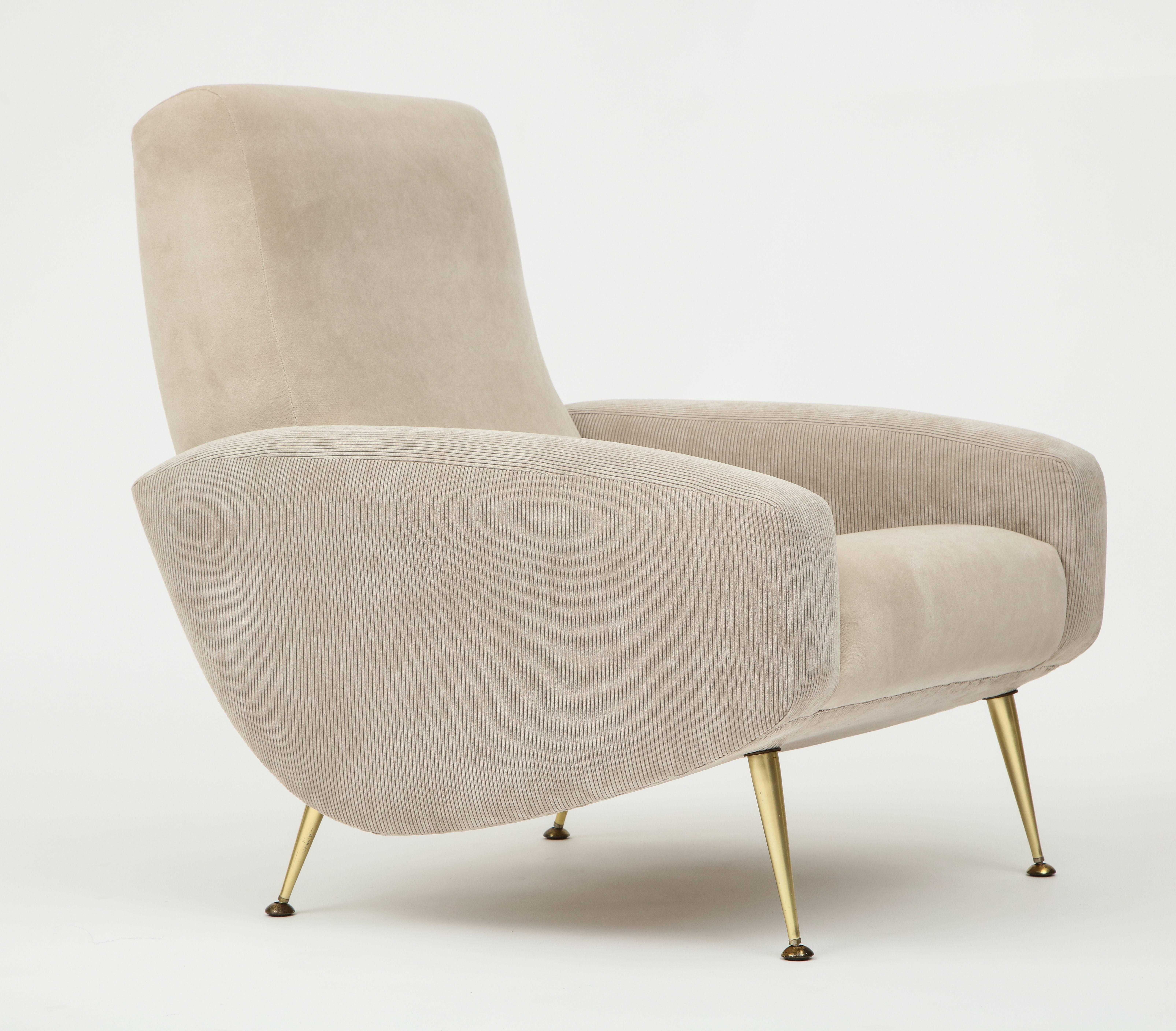 French midcentury corduroy velvet grey beige lounge chairs brass feet

Beautiful and very comfortable French midcentury lounge chairs. Beautiful Brass feet detail. Grey beige upholstery fabric.
Timeless and elegant pair of chairs that matches any