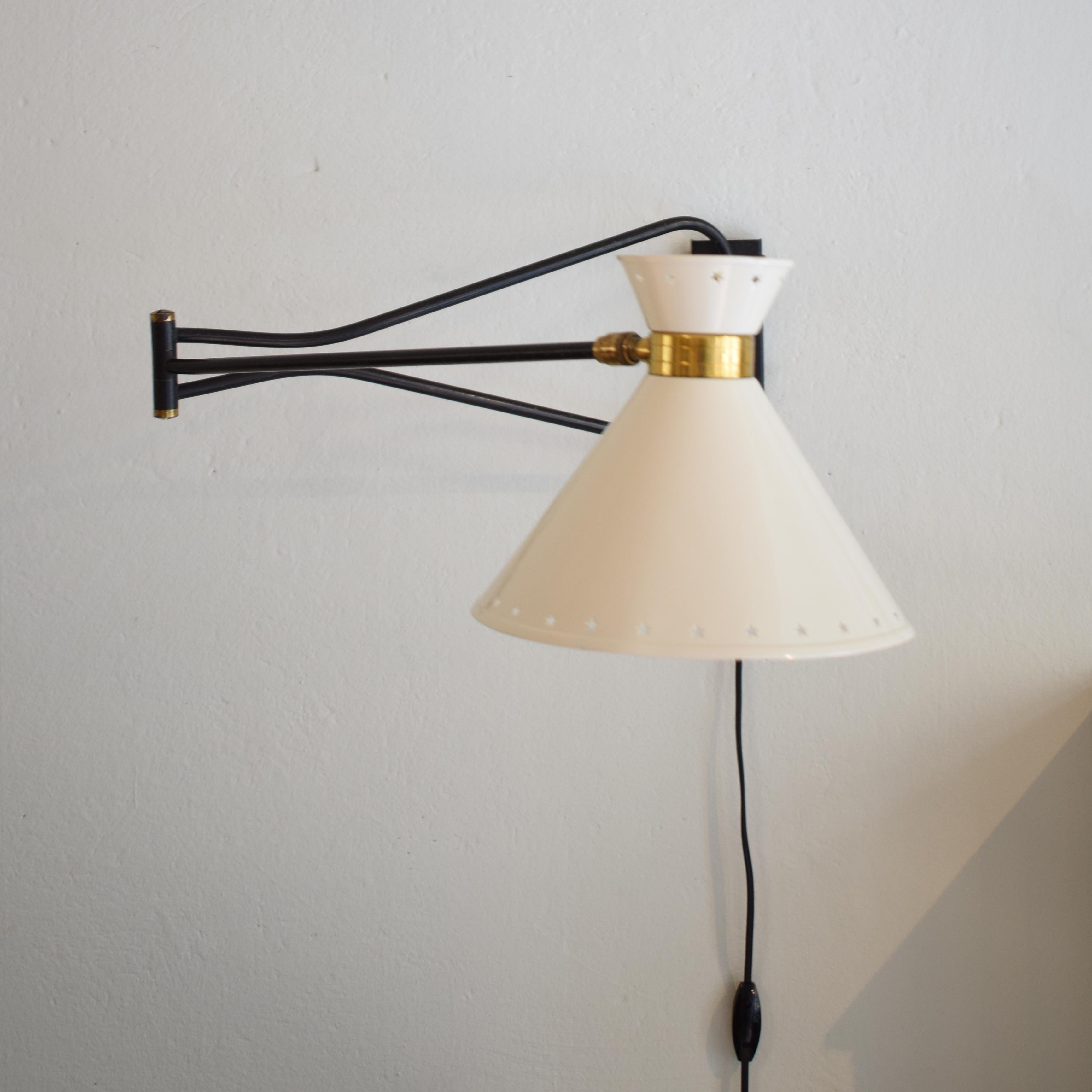 French Midcentury Creme Swing Arm Wall Light Lamp by Rene Mathieu / Lunel, 1950 13