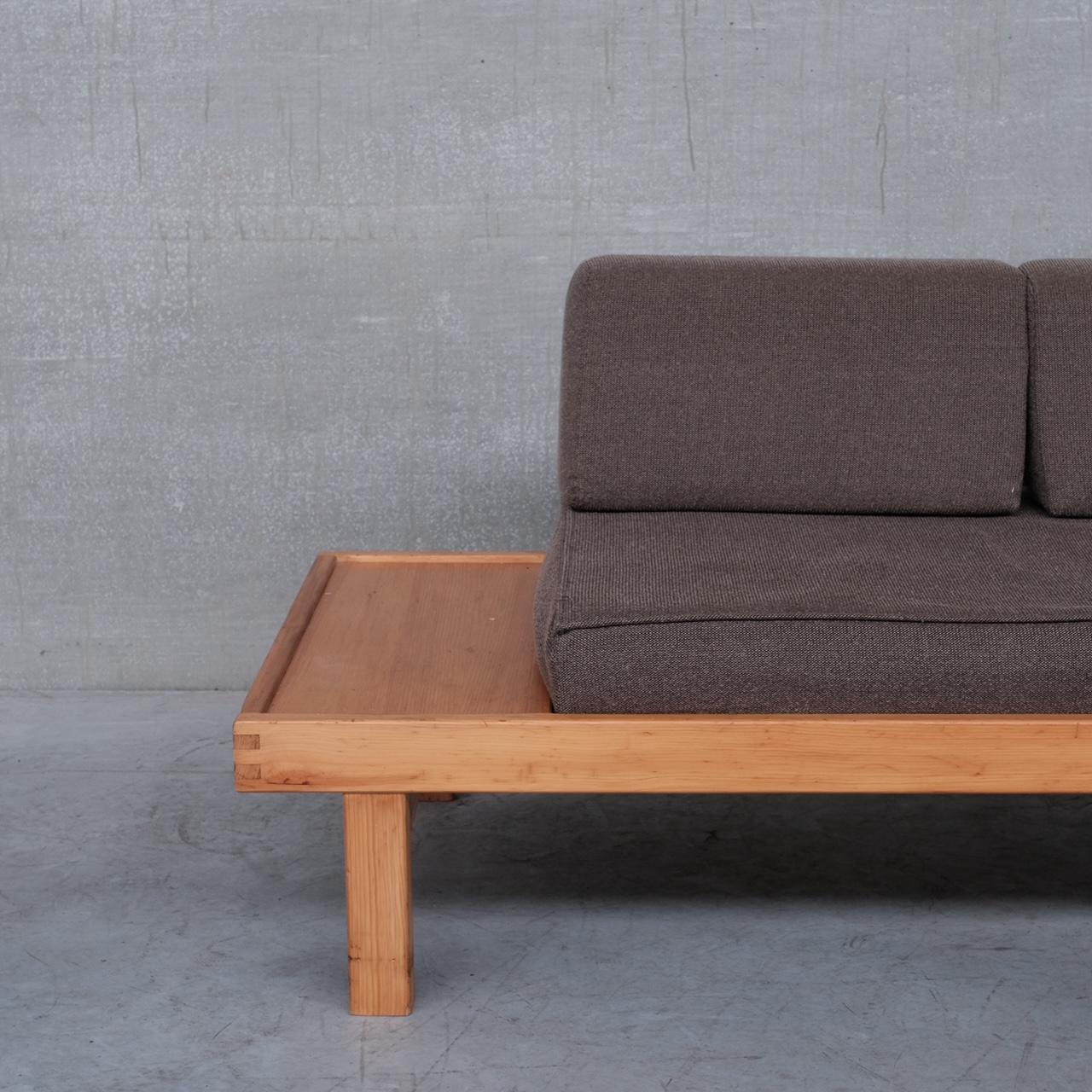 French Mid-Century Day Bed by Christian Durupt for Meribel For Sale 3