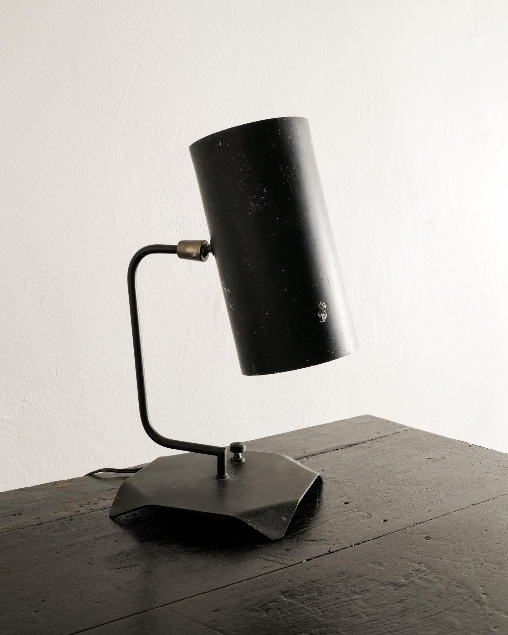 Mid-20th Century French Mid Century Black Desk Table Lamp by Serge Mouille & Isamu Noguchi, 1959 For Sale