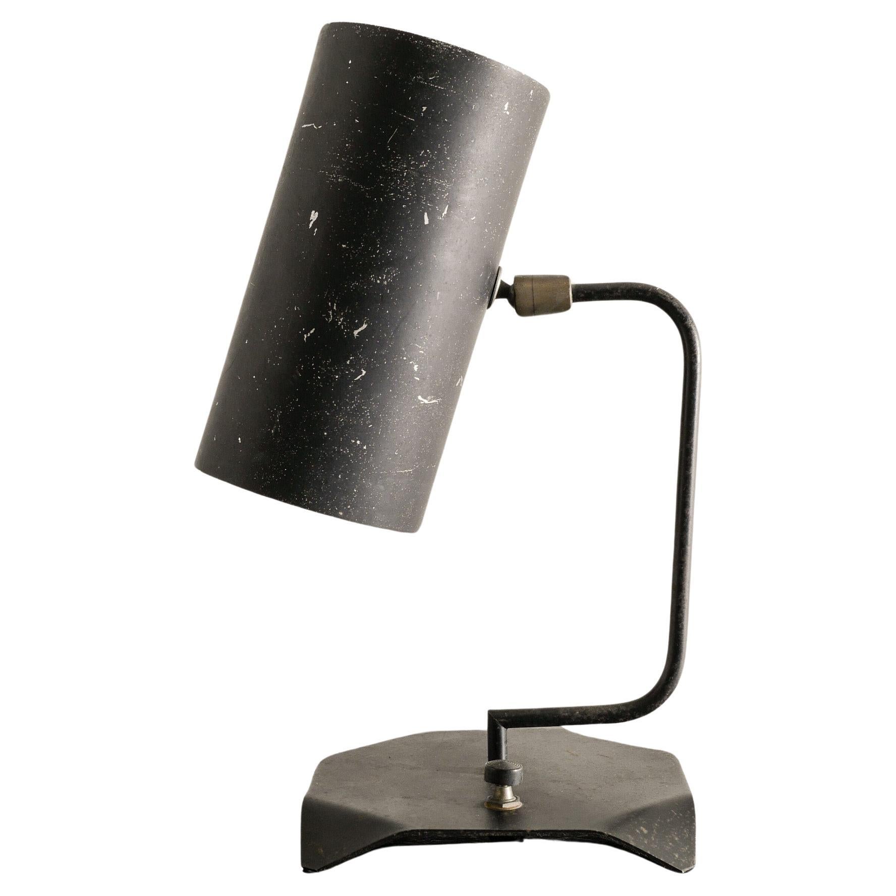 French Mid Century Black Desk Table Lamp by Serge Mouille & Isamu Noguchi, 1959 For Sale