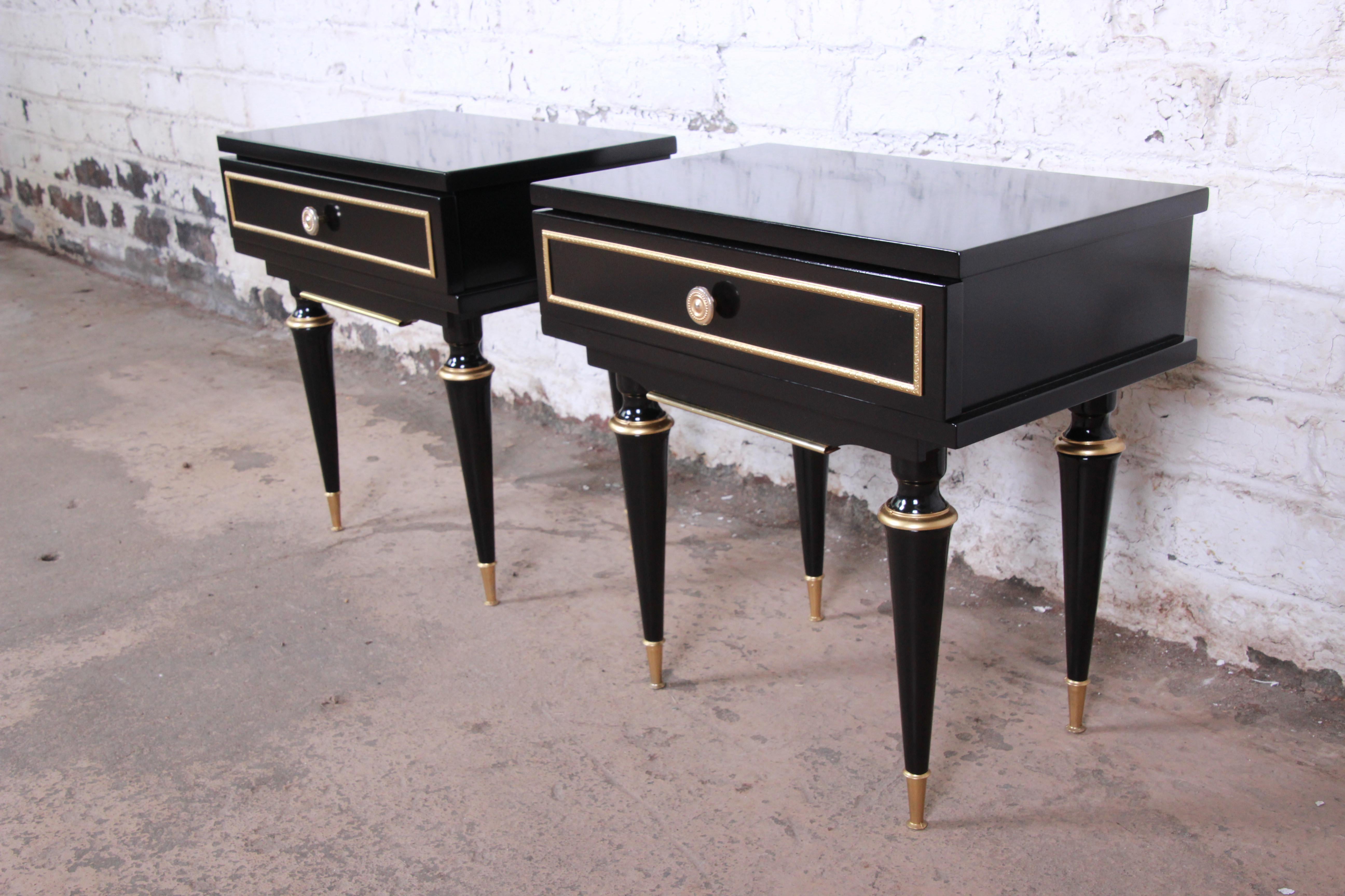 French Midcentury Ebonized Wood and Brass Nightstands or End Tables, Pair In Good Condition In South Bend, IN