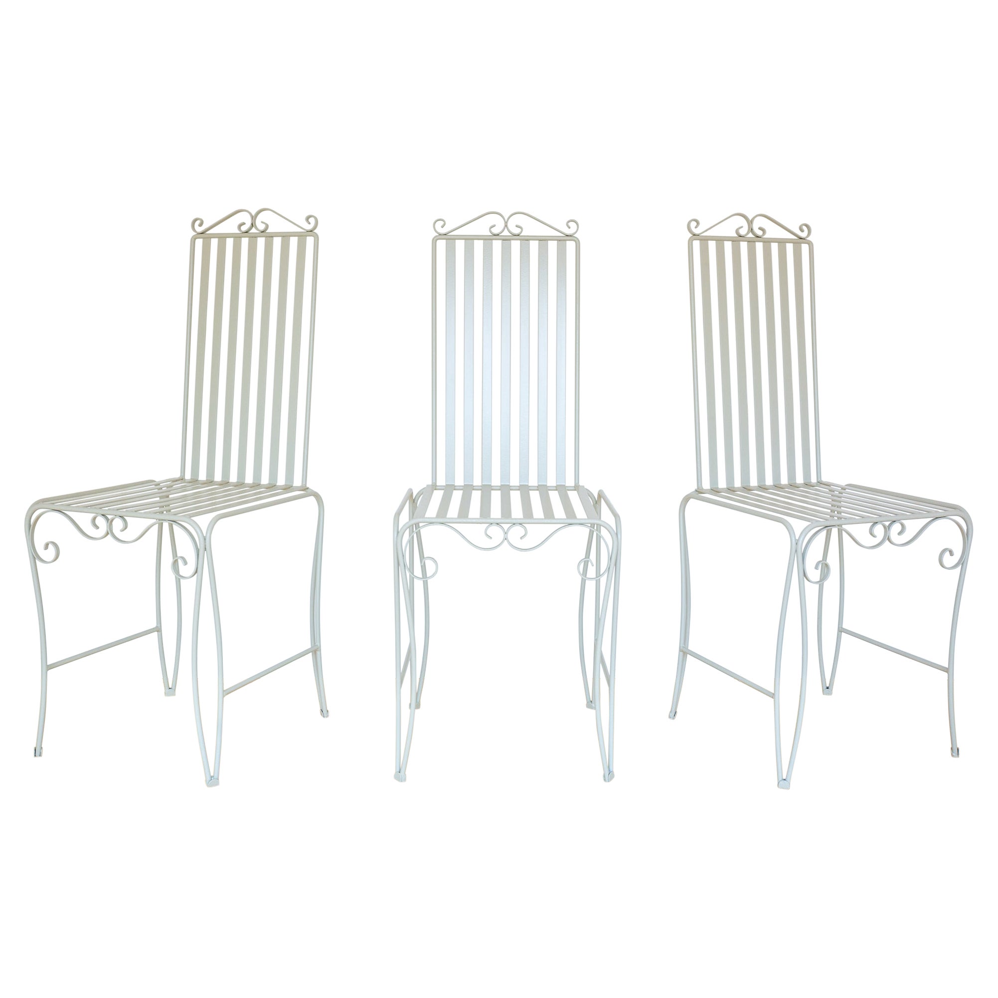 French Mid Century Garden Chairs Scrolled Wrought Iron Strap Set of 3 Grey 1950s en vente