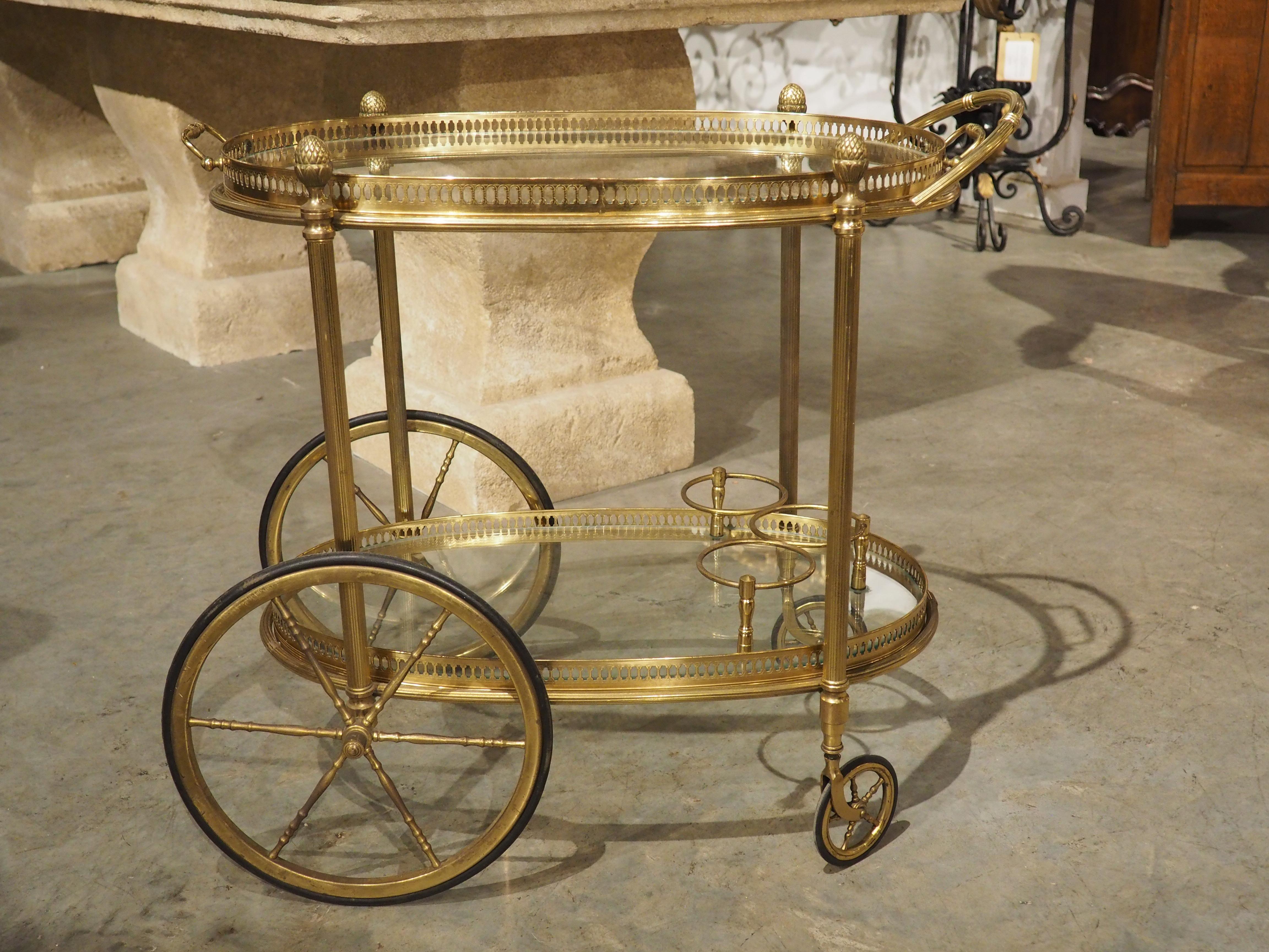 French Mid-Century Gilded Brass and Glass Bar Cart, Attributed to Maison Baguès 6