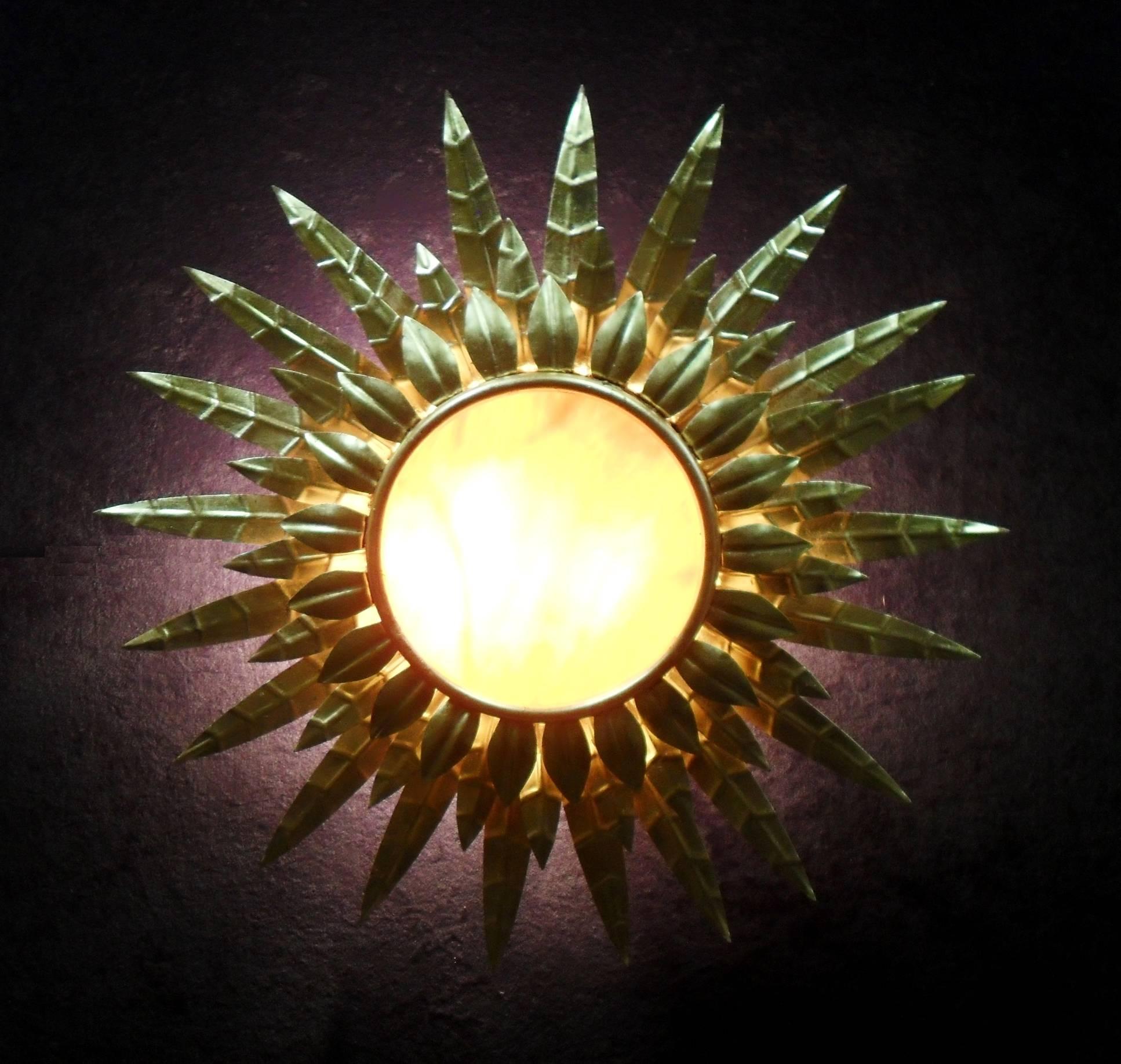 French Midcentury Gilt Metal Sunburst Ceiling Light In Good Condition In Macclesfield, GB