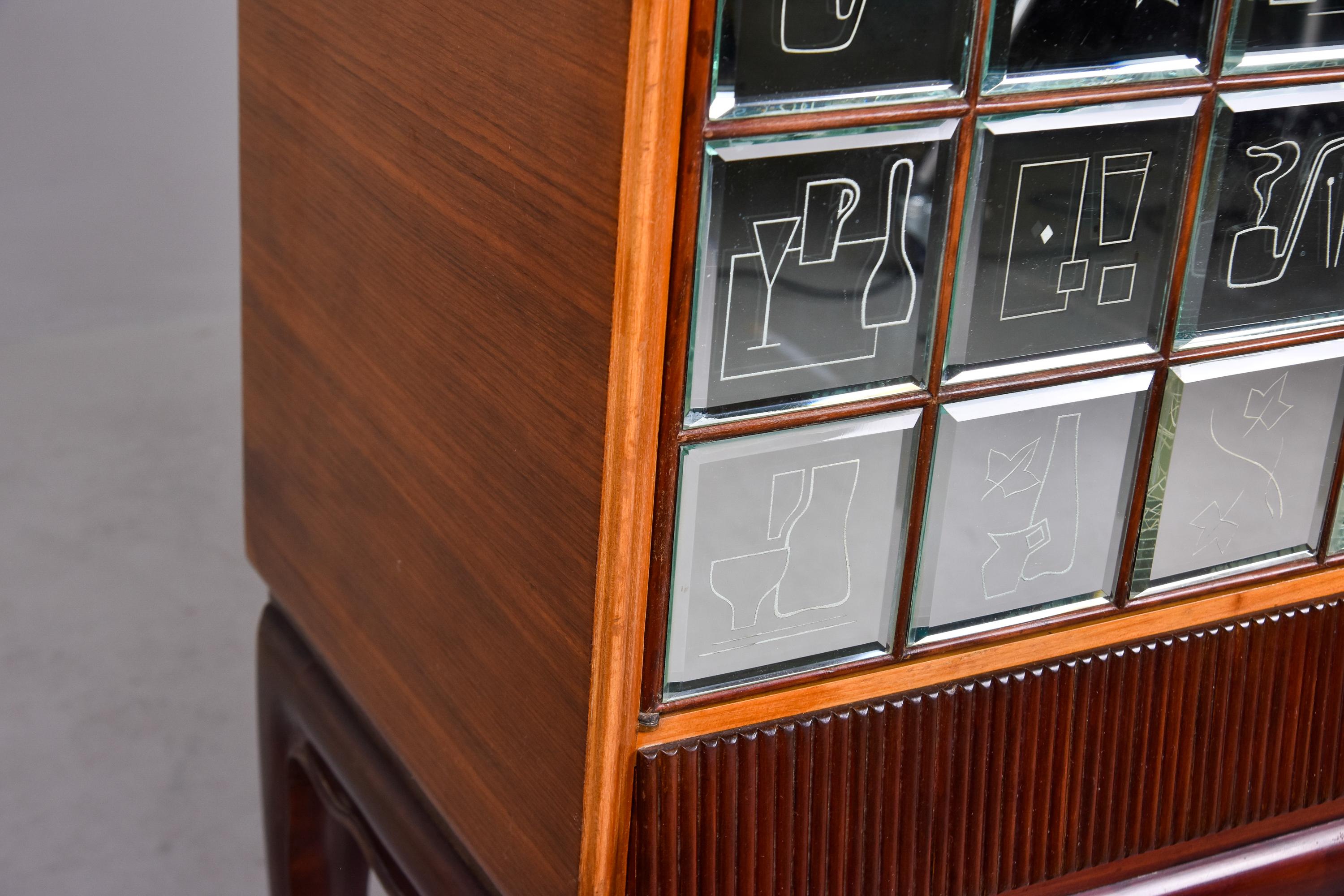 French Mid Century Liquor Cabinet in Mahogany with Etched Mirrored Panels 5