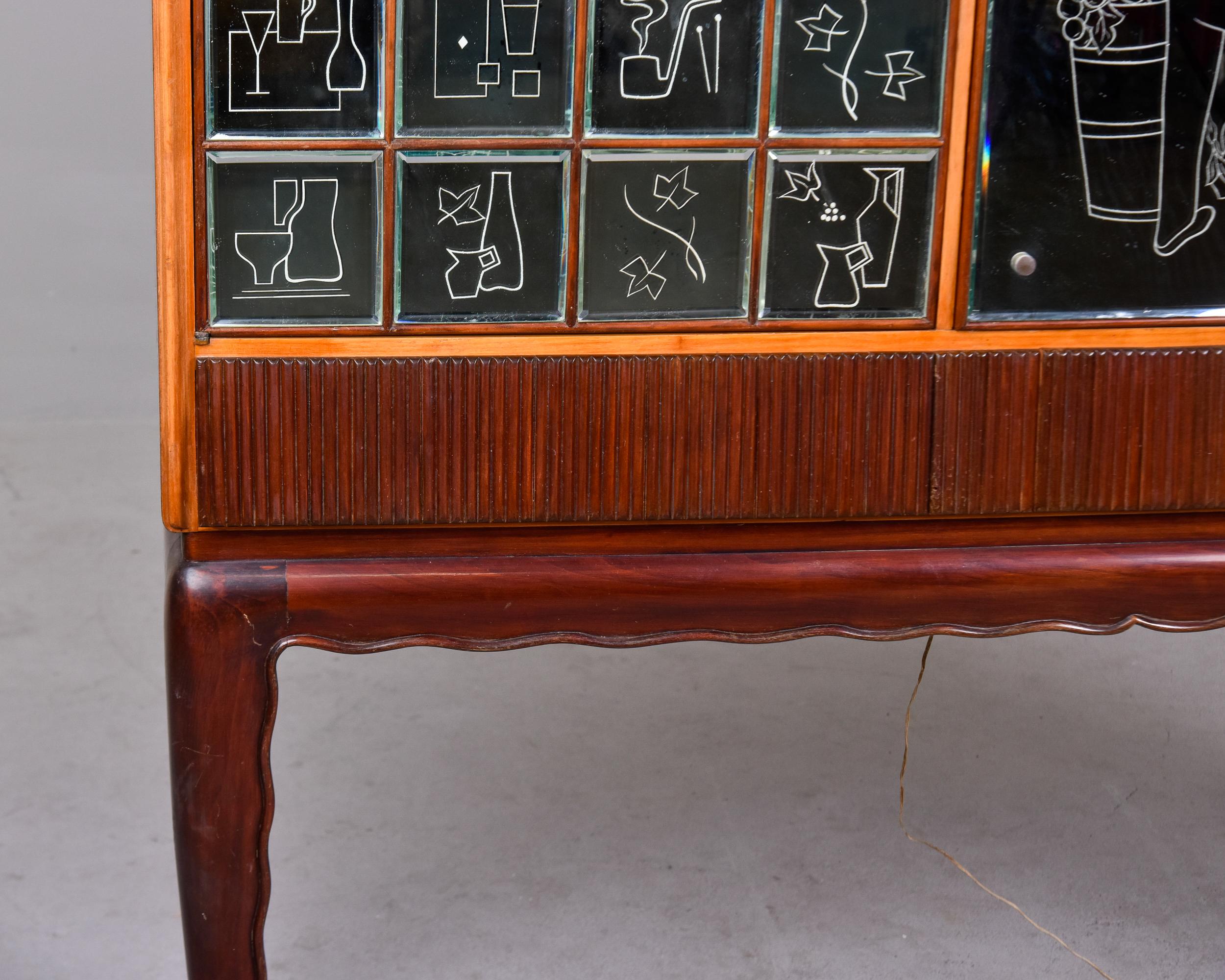 French Mid Century Liquor Cabinet in Mahogany with Etched Mirrored Panels In Good Condition In Troy, MI