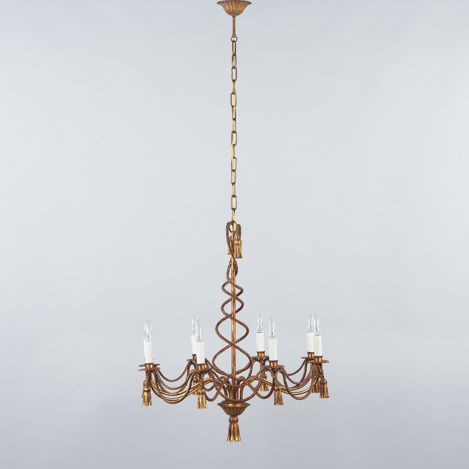 French Midcentury Louis XVI Style Gilded Metal 8-Light Chandelier 8