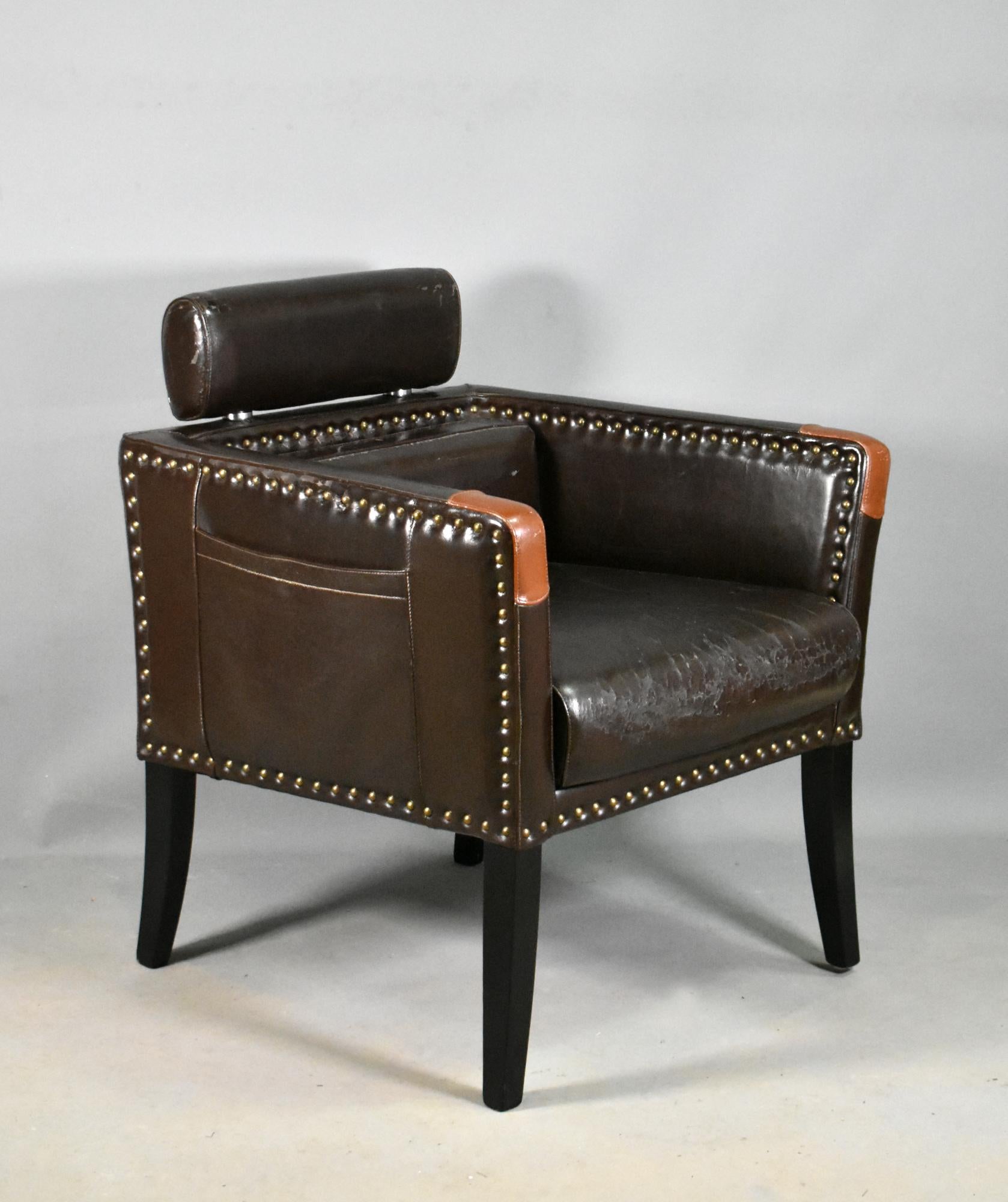 French Mid-Century Lounge Chair in Leatherette For Sale 4