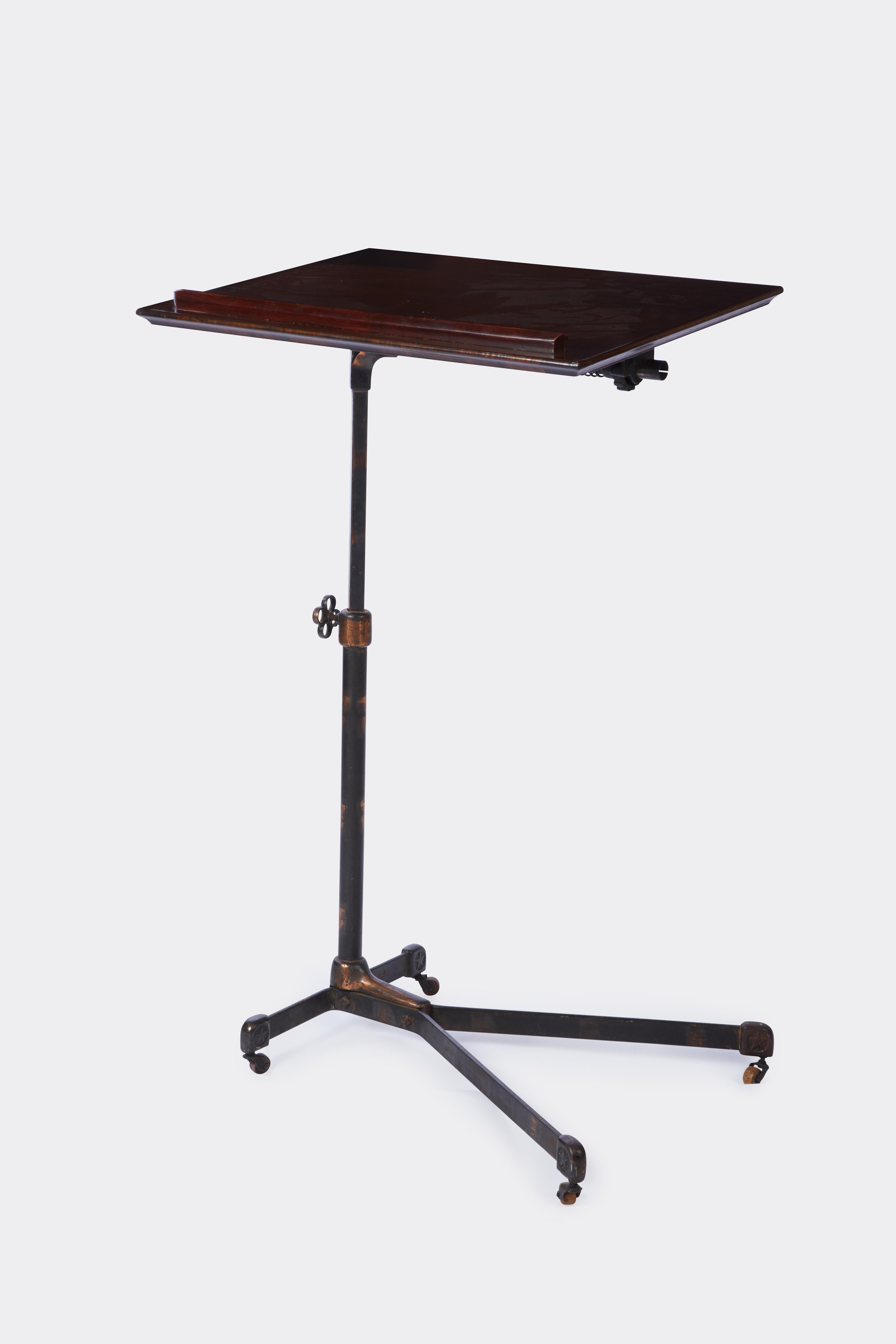 French Mid-Century Medimorphic Table In Good Condition In New York, NY