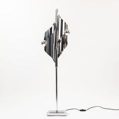 French Mid-Century Minimalist Table Lamp in Clear, Polished, Chromed Lines 1970s