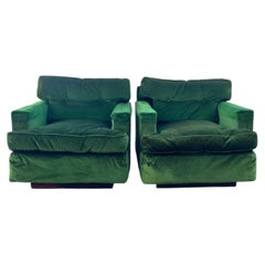Poltrone da salotto francesi in velluto verde in stile Mid-Century Modern degli anni ’50