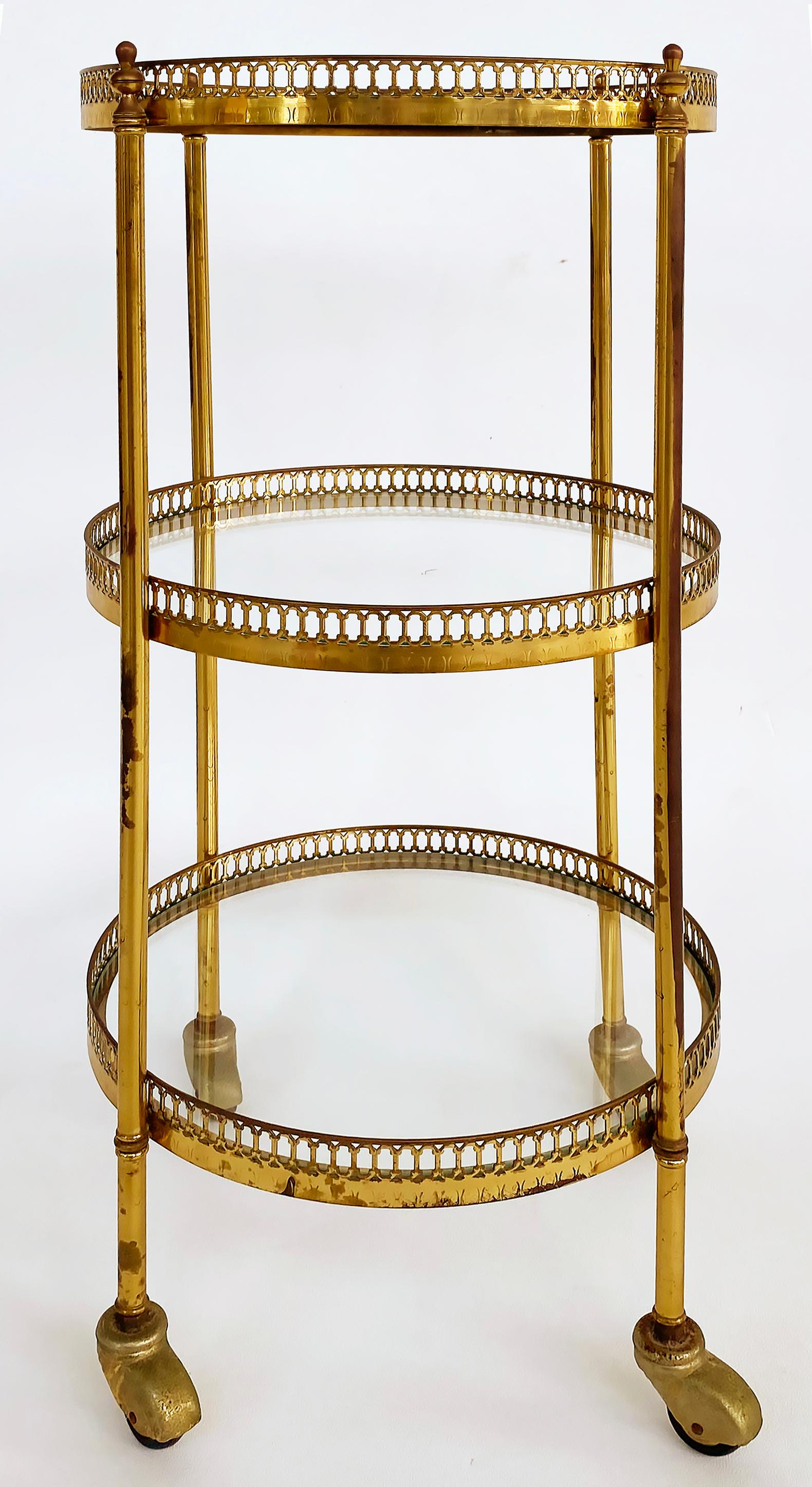 French Mid-century Modern 3-Tiered Brass and Glass Table on Casters For Sale 1