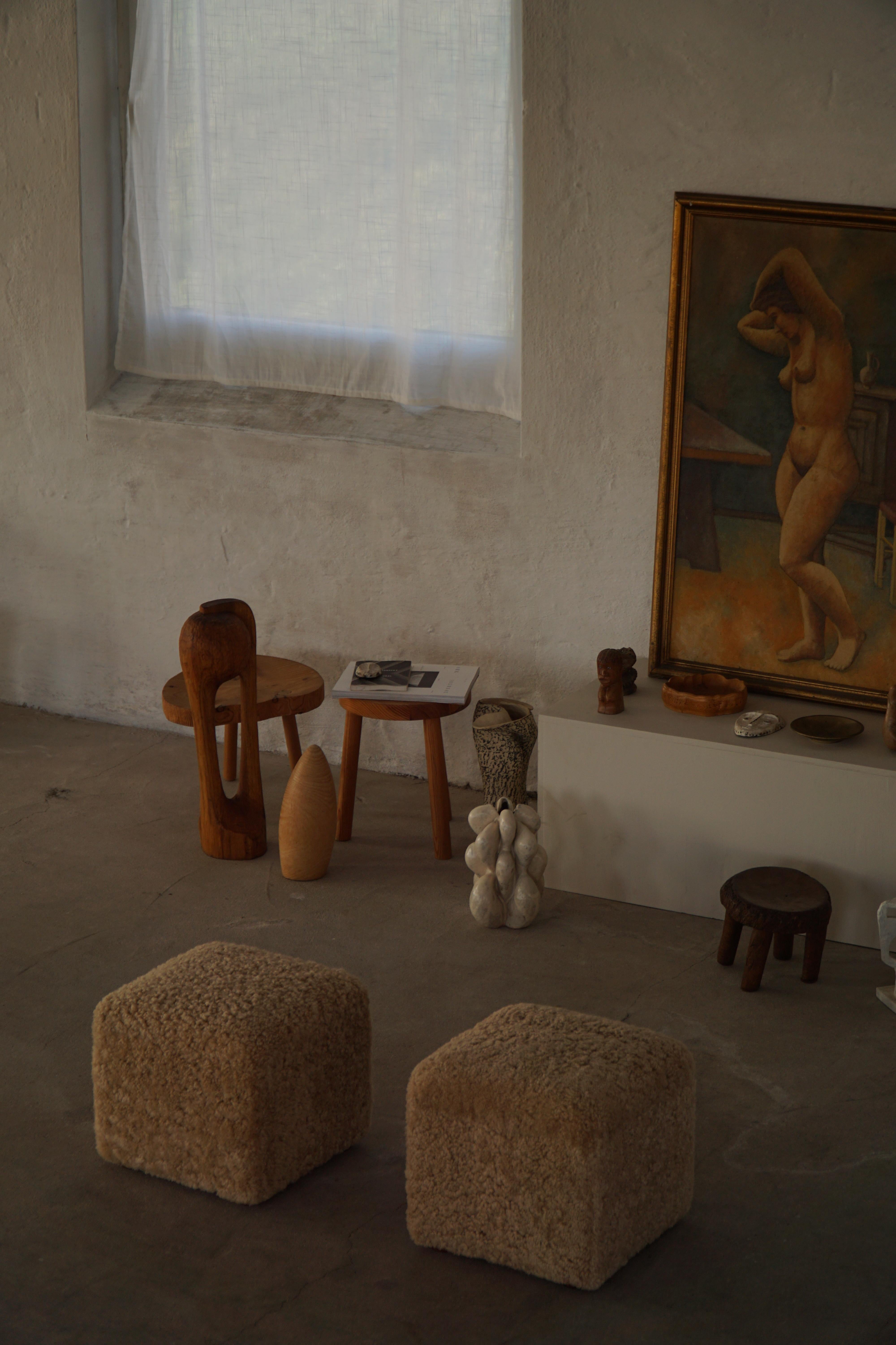 Paire de poufs / tabourets cubiques en laine d'agneau, 1960s en vente 4