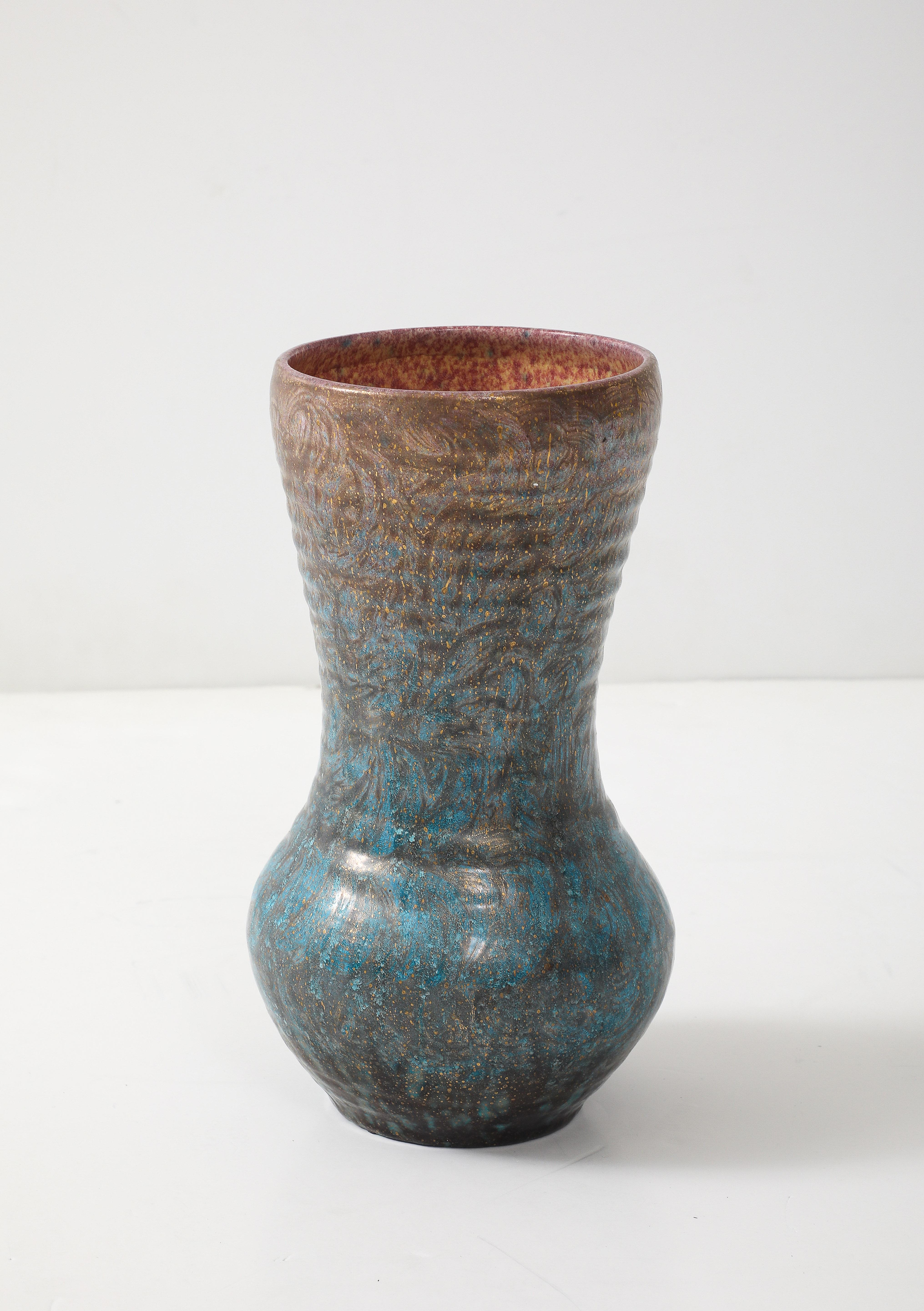 Französische Mid Century Modern Accolay Vase (Handgefertigt) im Angebot
