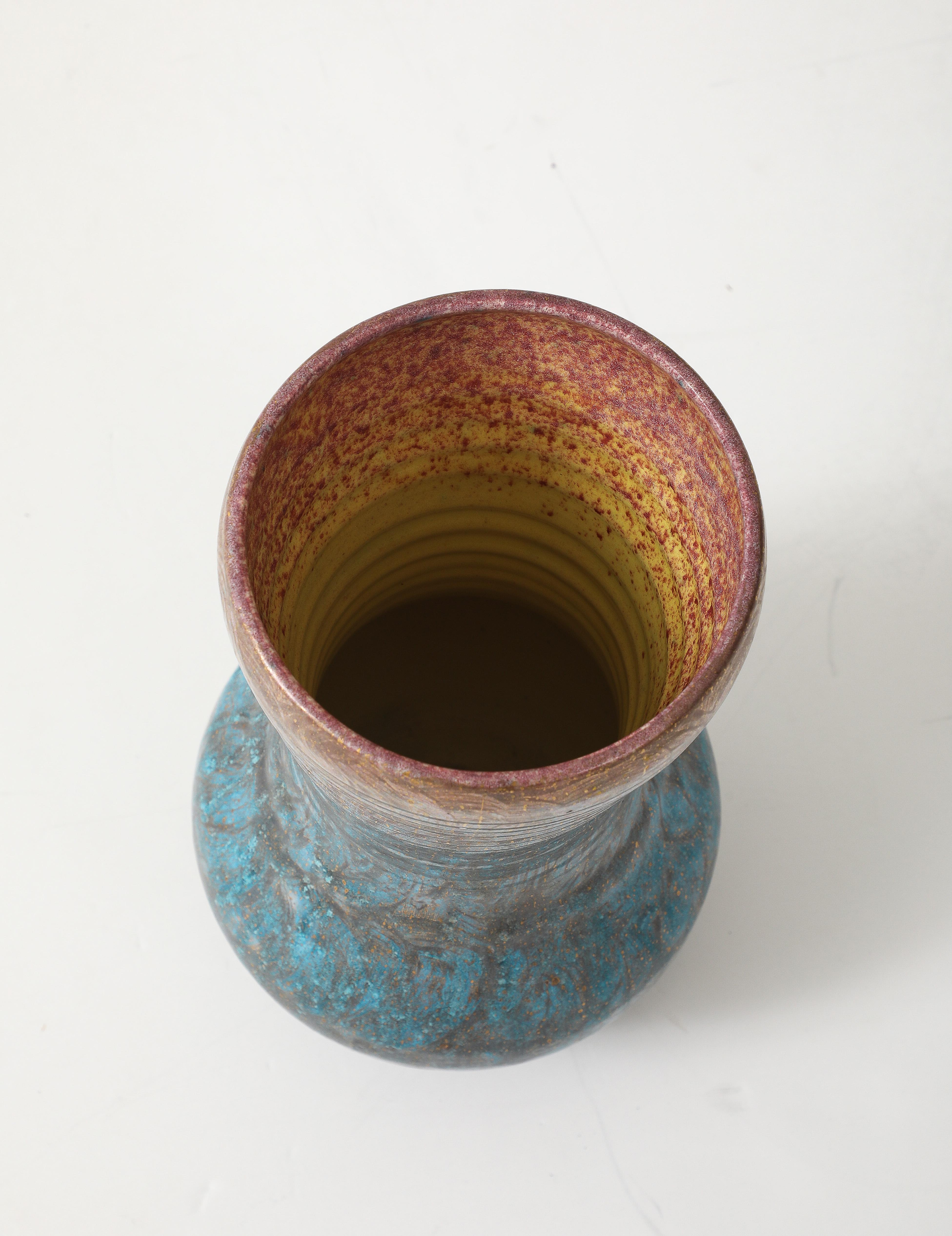Französische Mid Century Modern Accolay Vase (20. Jahrhundert) im Angebot