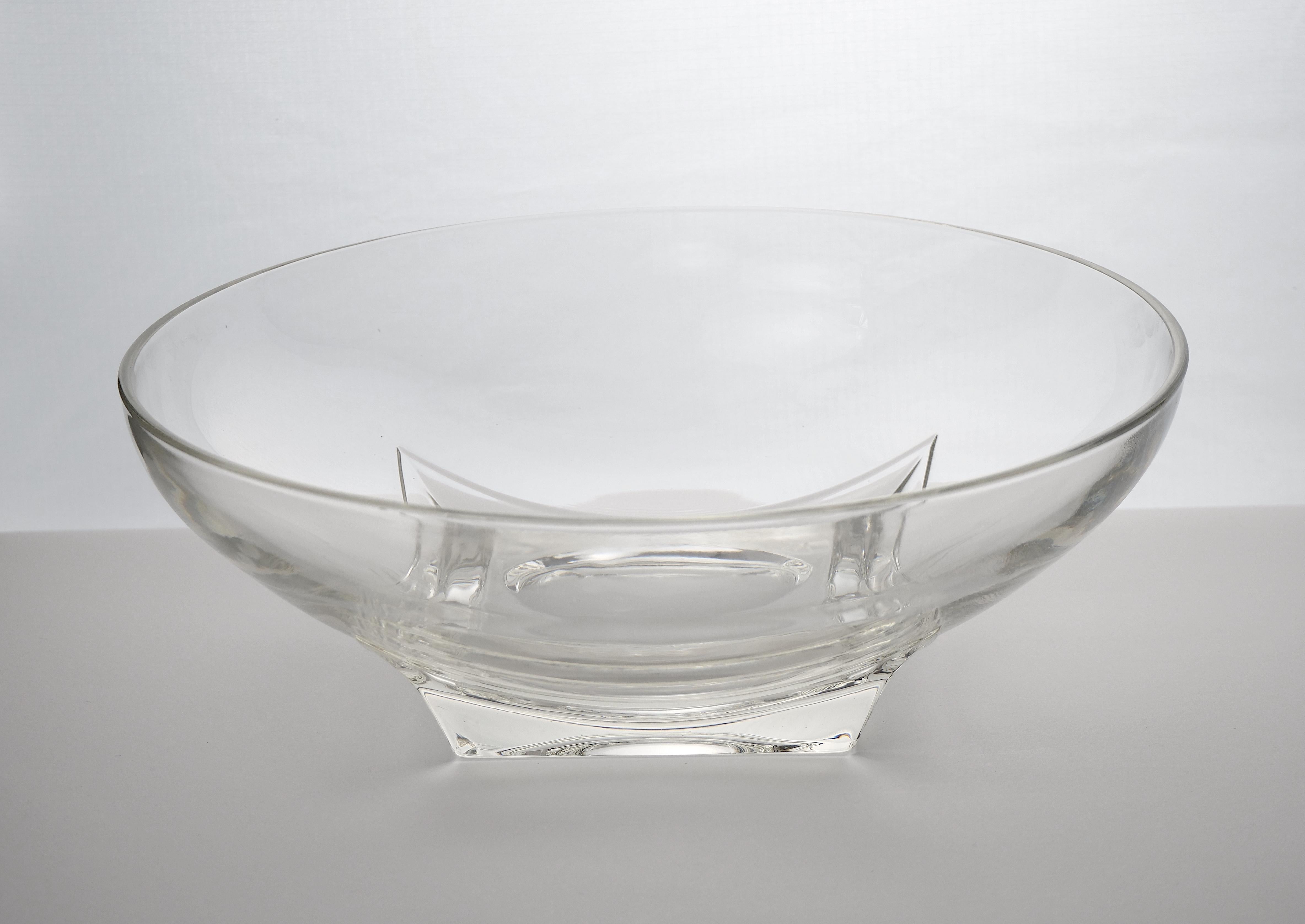 French Mid-Century Modern Art Deco Style Glass Centerpiece Bowl For Sale 1