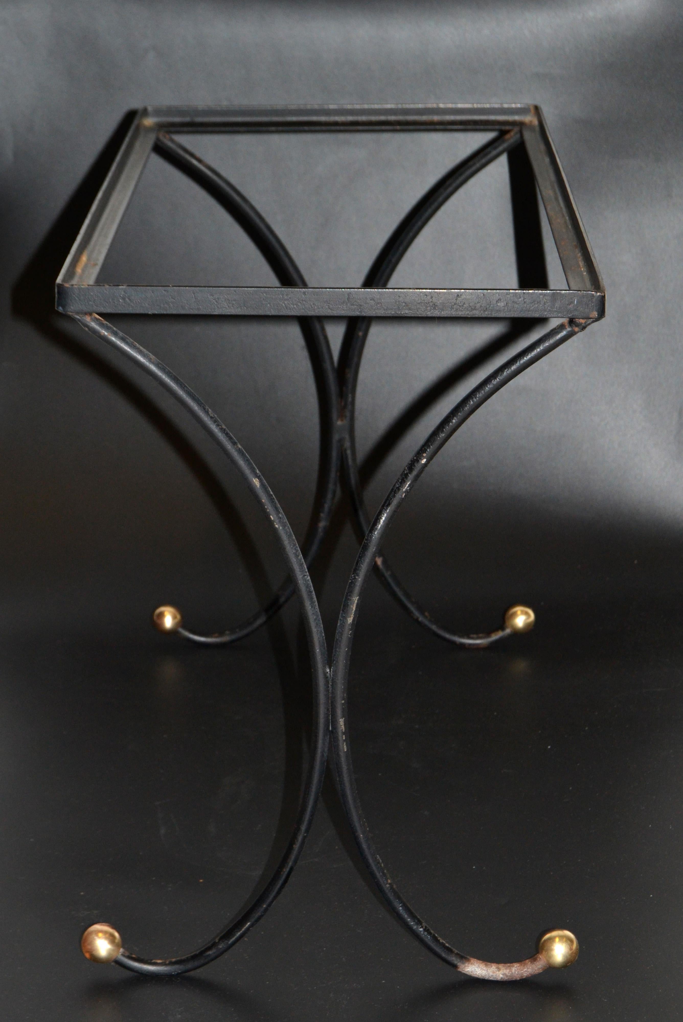 French Mid-Century Modern Black Wrought Iron & Brass Side Table Black Glass Top For Sale 4