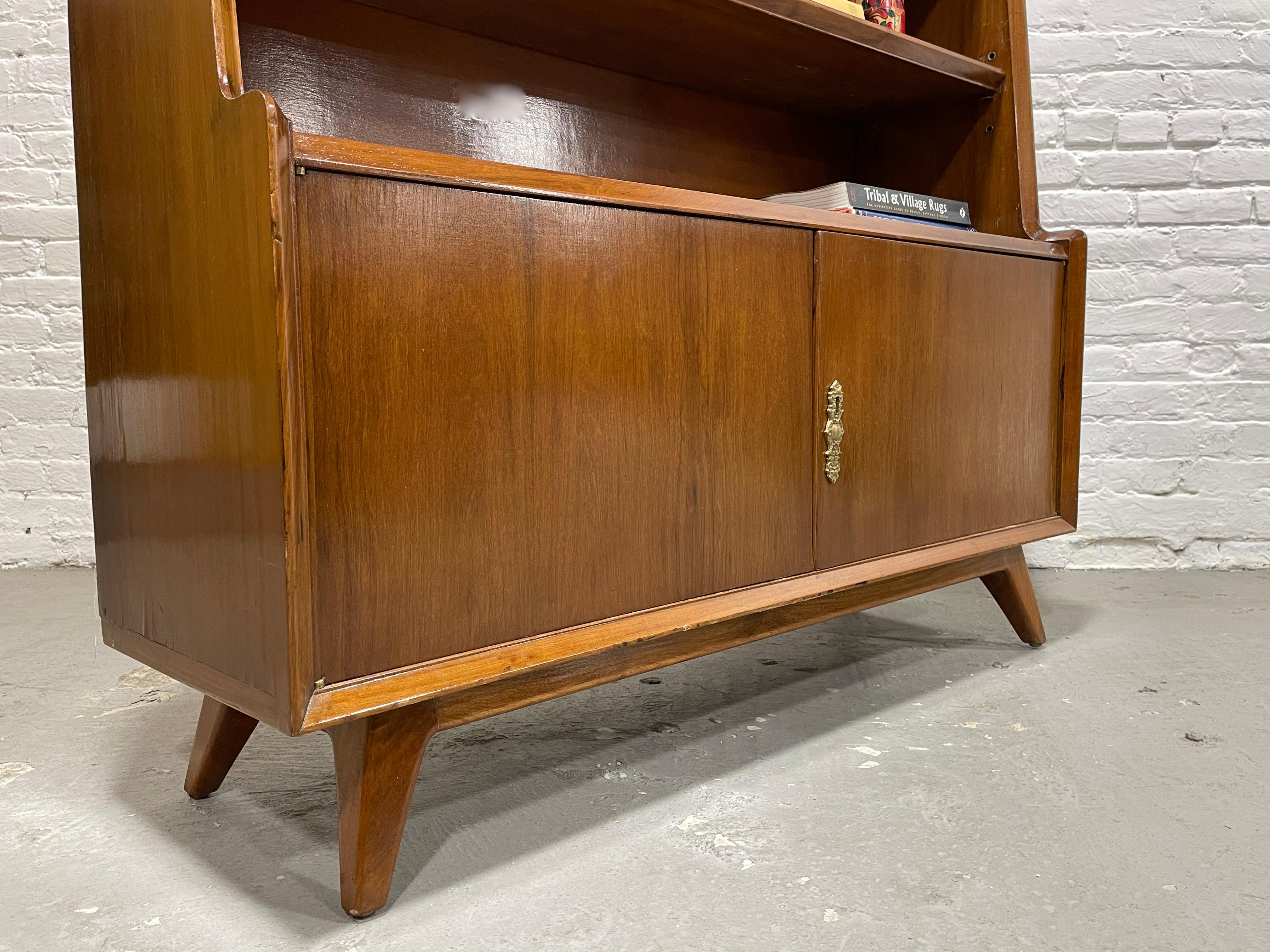 FRENCH Mid Century MODERN BOOKCASE, c. 1950's For Sale 4