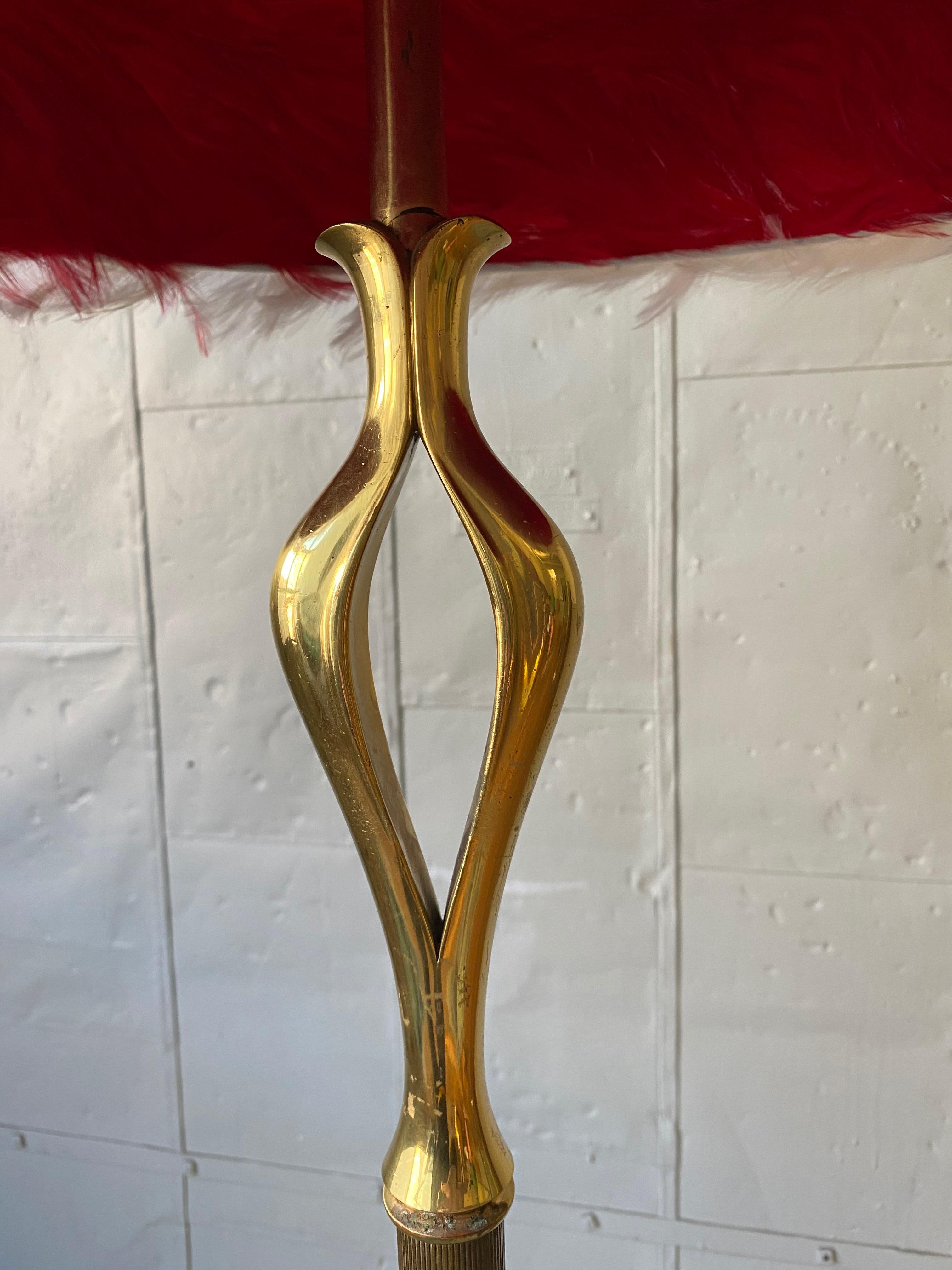 French Mid-Century Modern Brass Floor Lamp on a Tripod Base For Sale 7