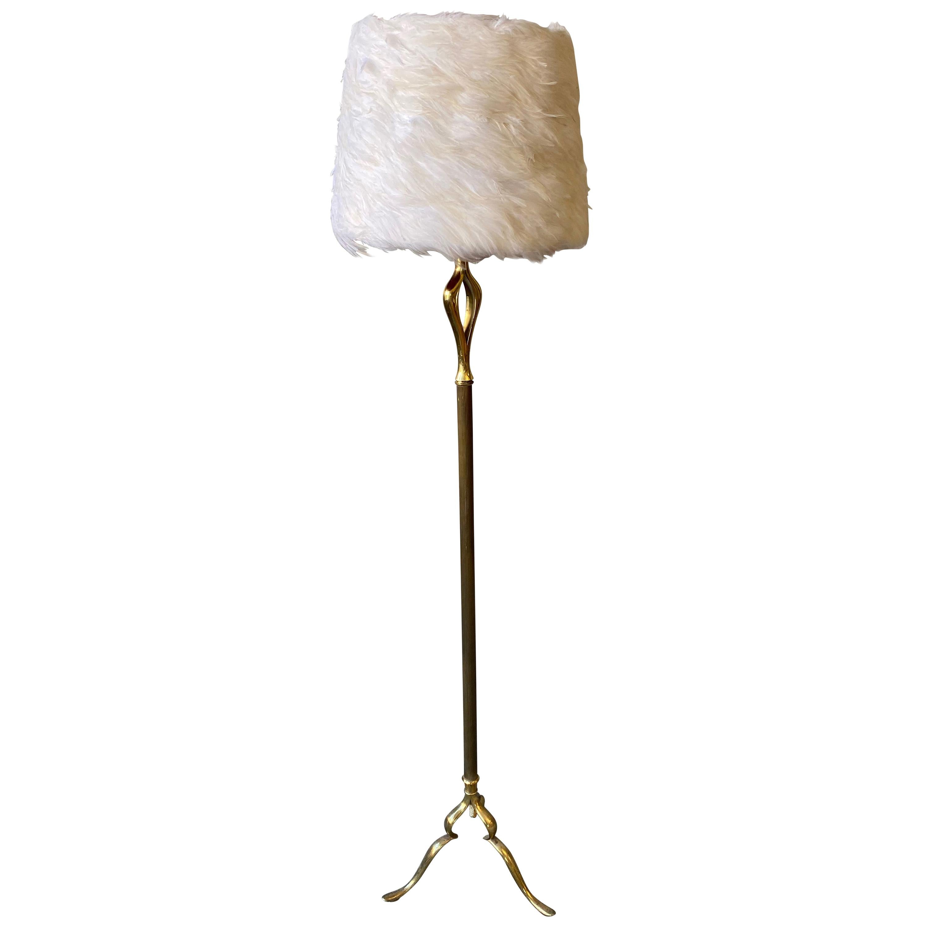 French Mid-Century Modern Brass Floor Lamp on a Tripod Base For Sale