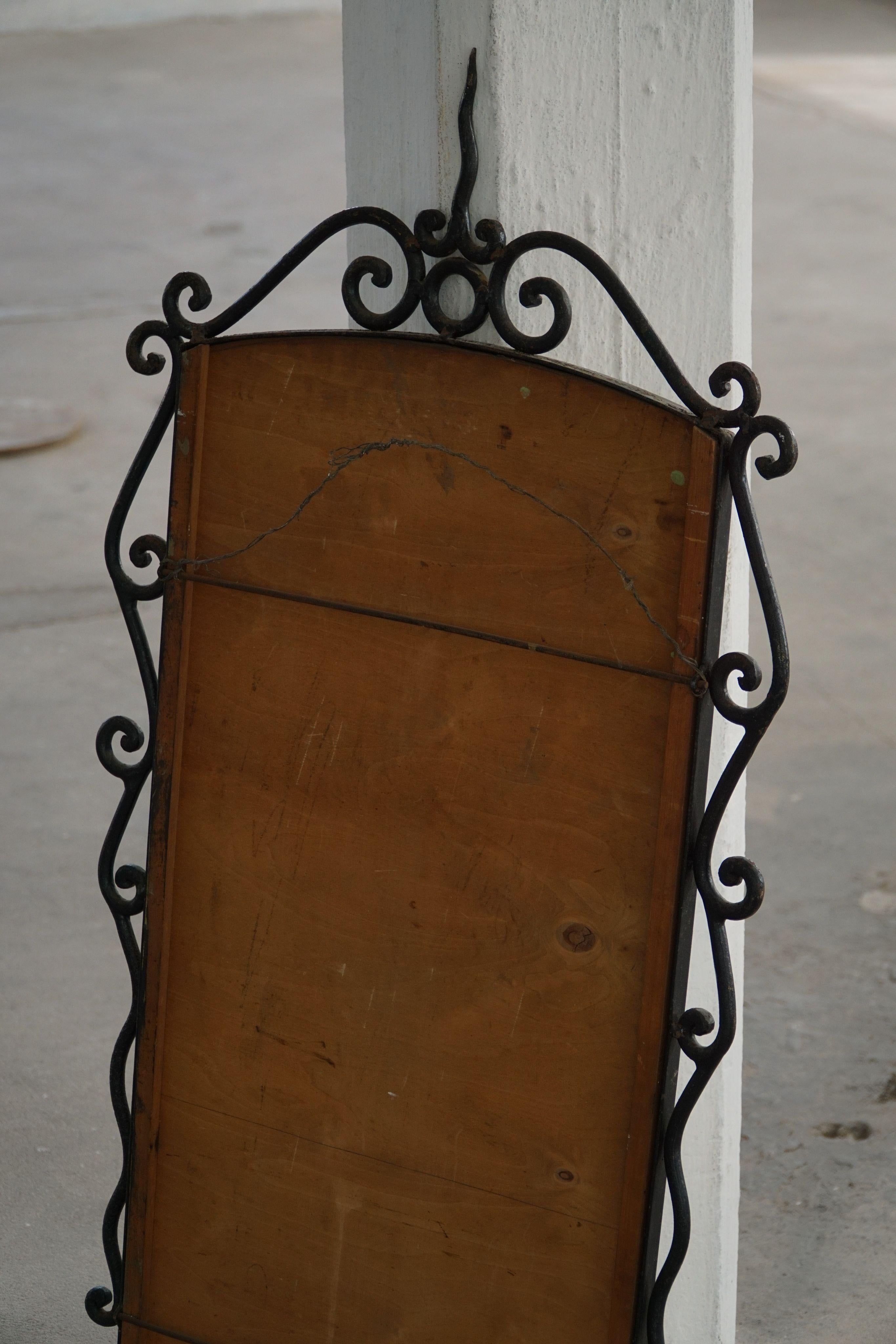 French Mid-Century Modern, Brutalist Wrought Iron Wall Mirror, Made in the 1950s For Sale 2