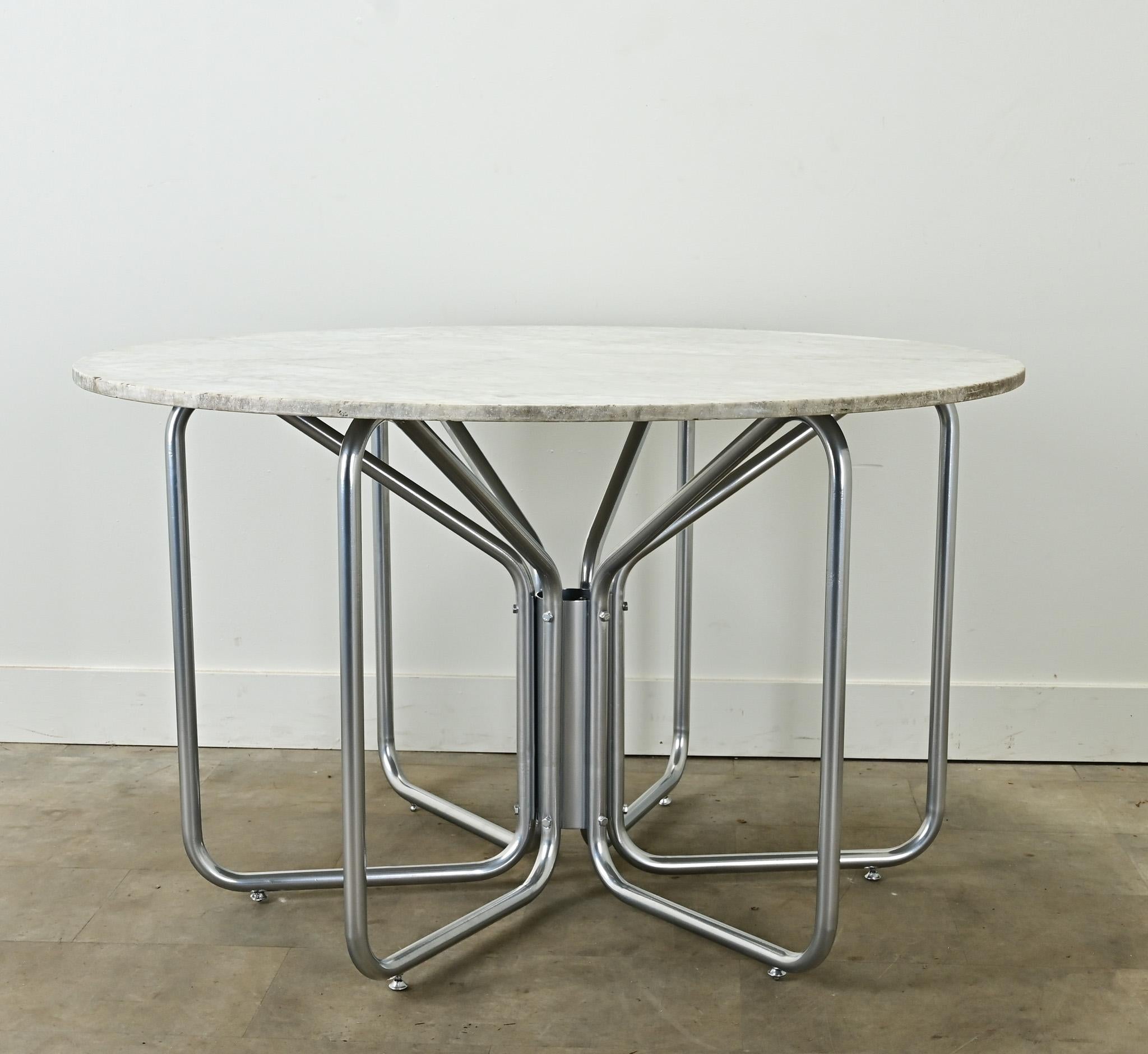 Table centrale française mi-siècle moderne en vente 8