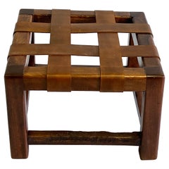 Französischer Mid-Century Modern Craftsman-Hocker mit Lederriemen, Stil Jean Michel Frank
