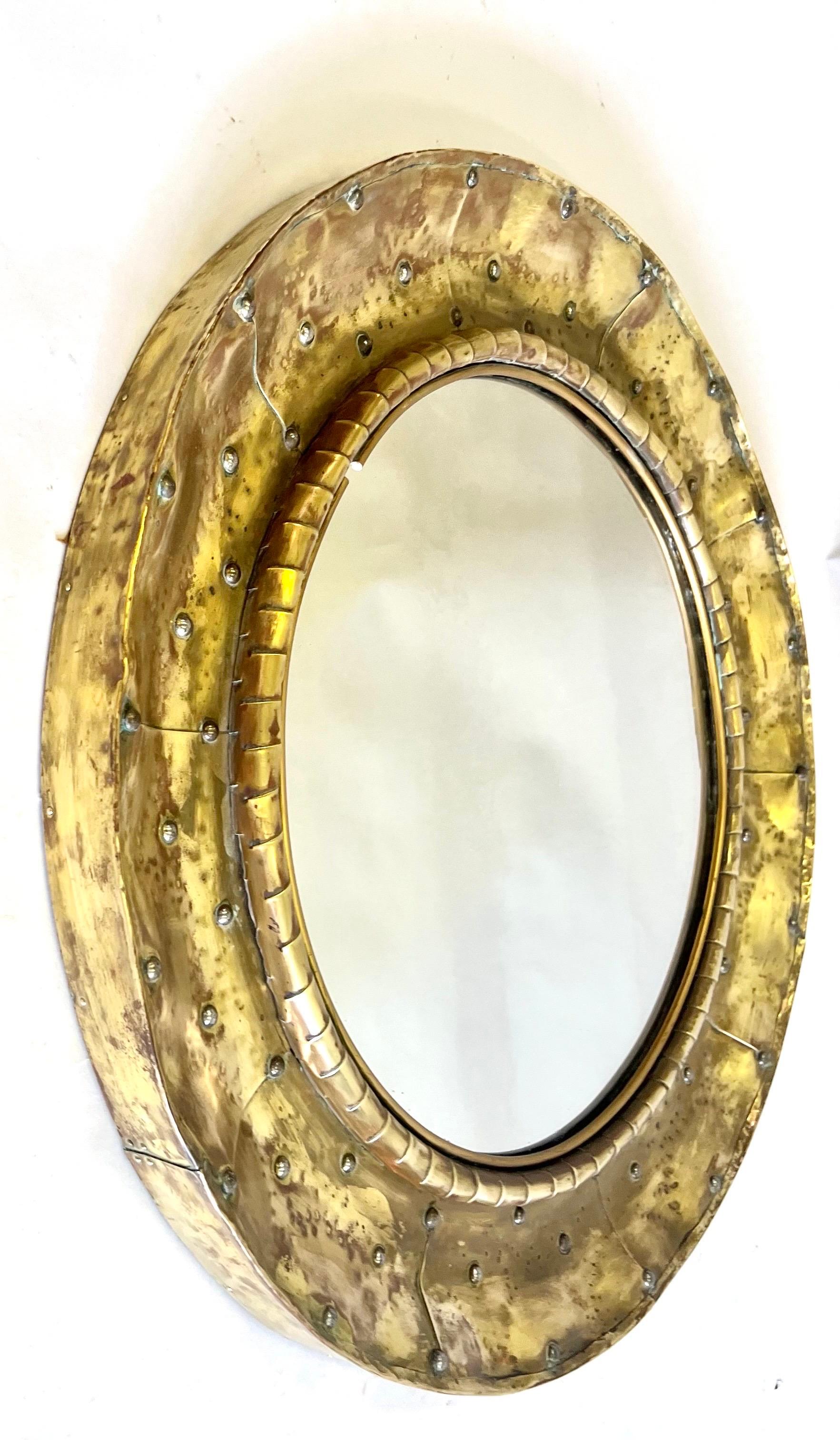 French Mid-Century Modern Craftsman Round, Brass & Copper Mirror, Paris, 1970 In Good Condition For Sale In New York, NY