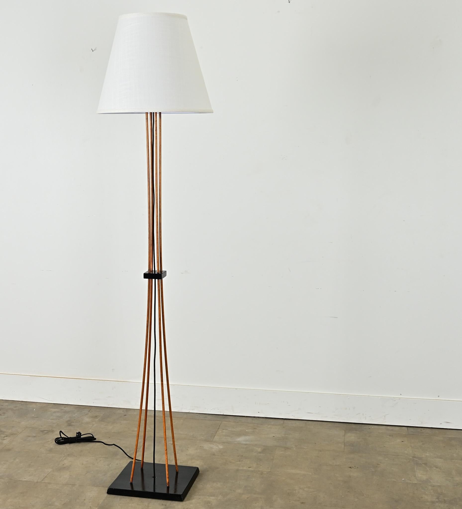 Lampadaire français The Moderns en vente 2