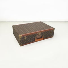 French Mid-Century Modern Luggage Suitcase brown leather by Louis Vuitton 1960s