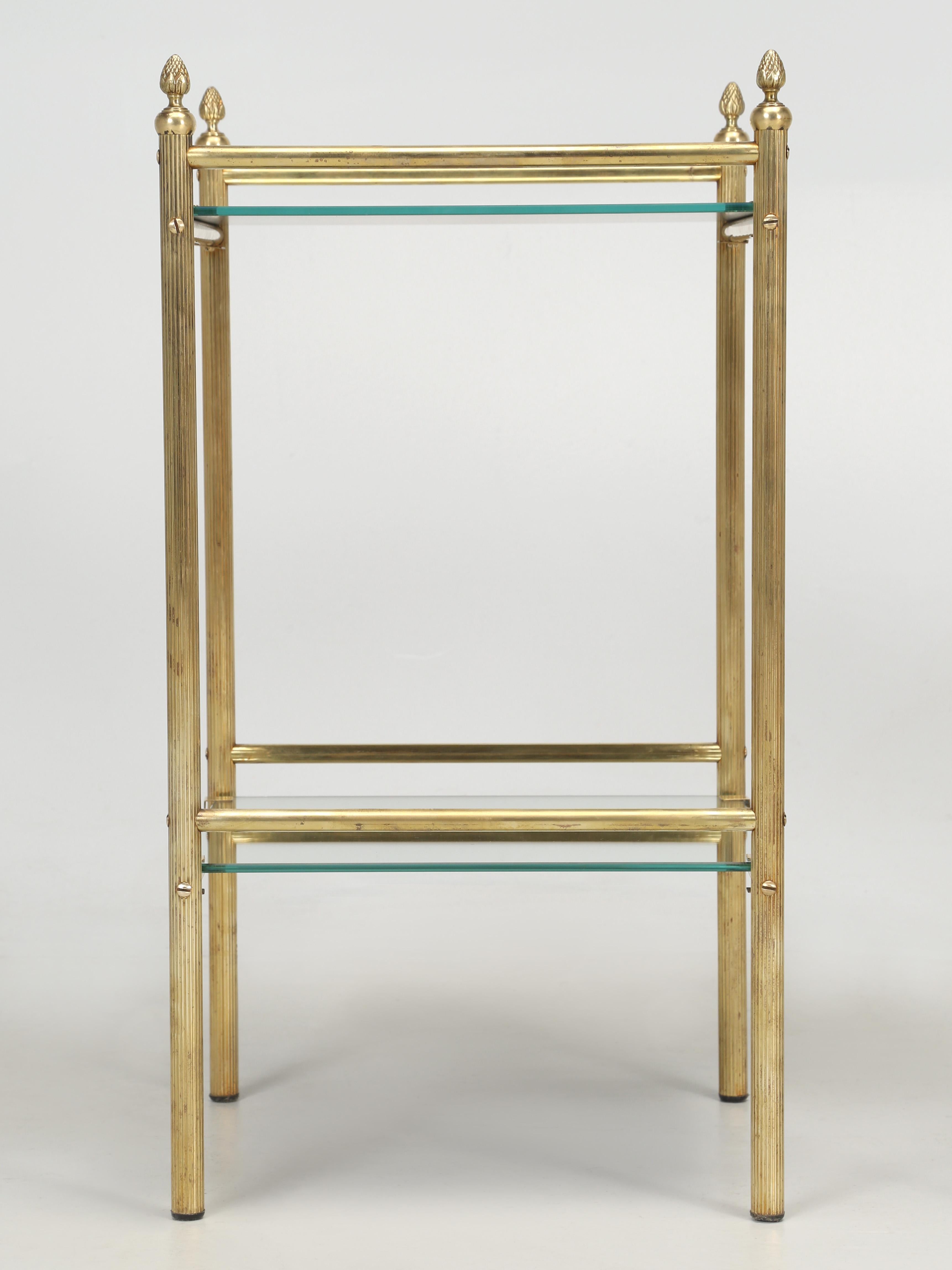 French Mid-Century Modern Matched Pair of Brass and Mirror End Tables C1960's  For Sale 1