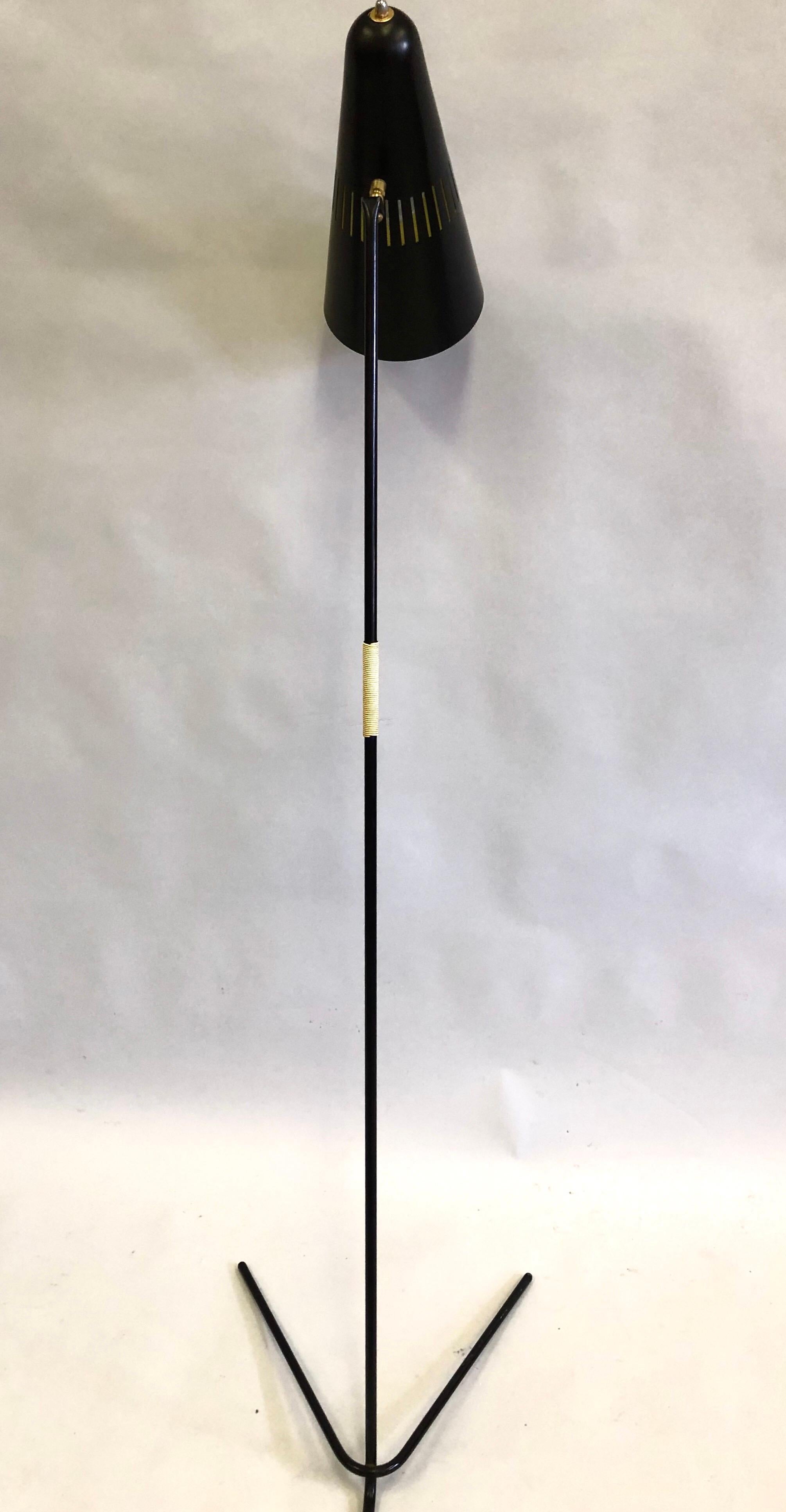 Lampada da terra prototipo della modernità di metà secolo francese, Serge Mouille & Pierre Guariche In condizioni buone in vendita a New York, NY