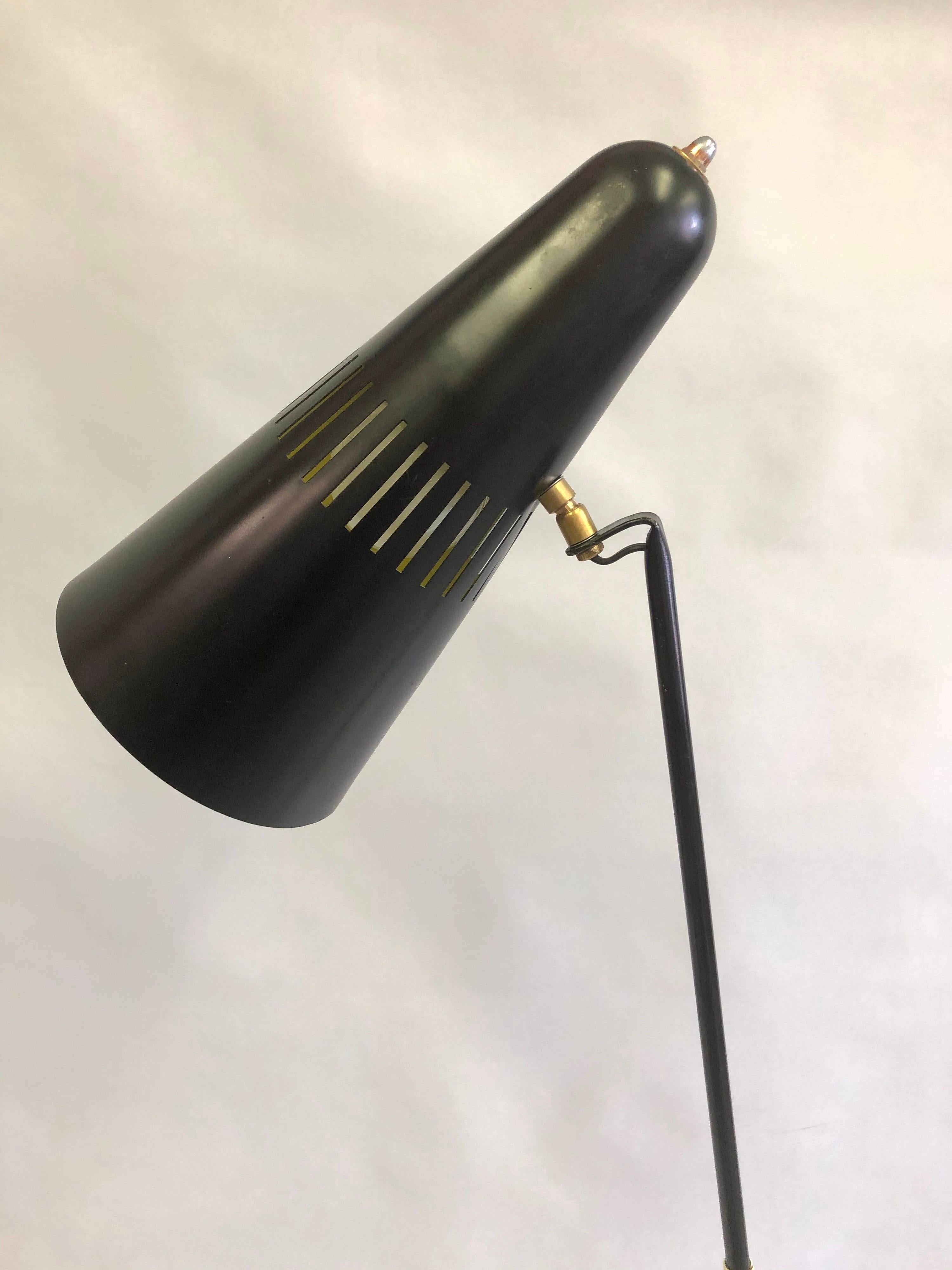 Métal Prototype de lampadaire français de style mi-siècle moderne, Serge Mouille & Pierre Guariche en vente