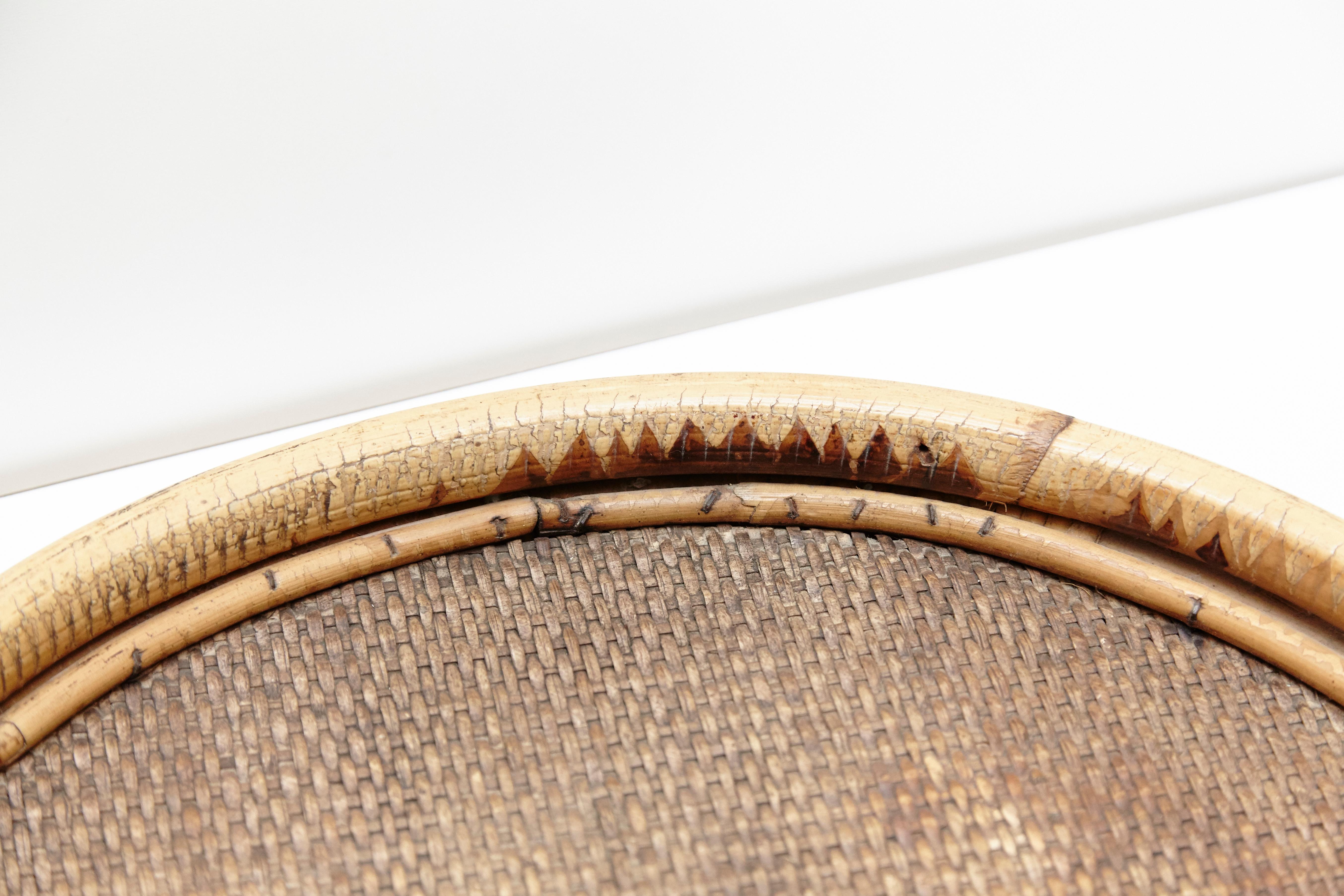 French Mid-Century Modern Round Rattan Tray, circa 1950 In Good Condition In Barcelona, Barcelona
