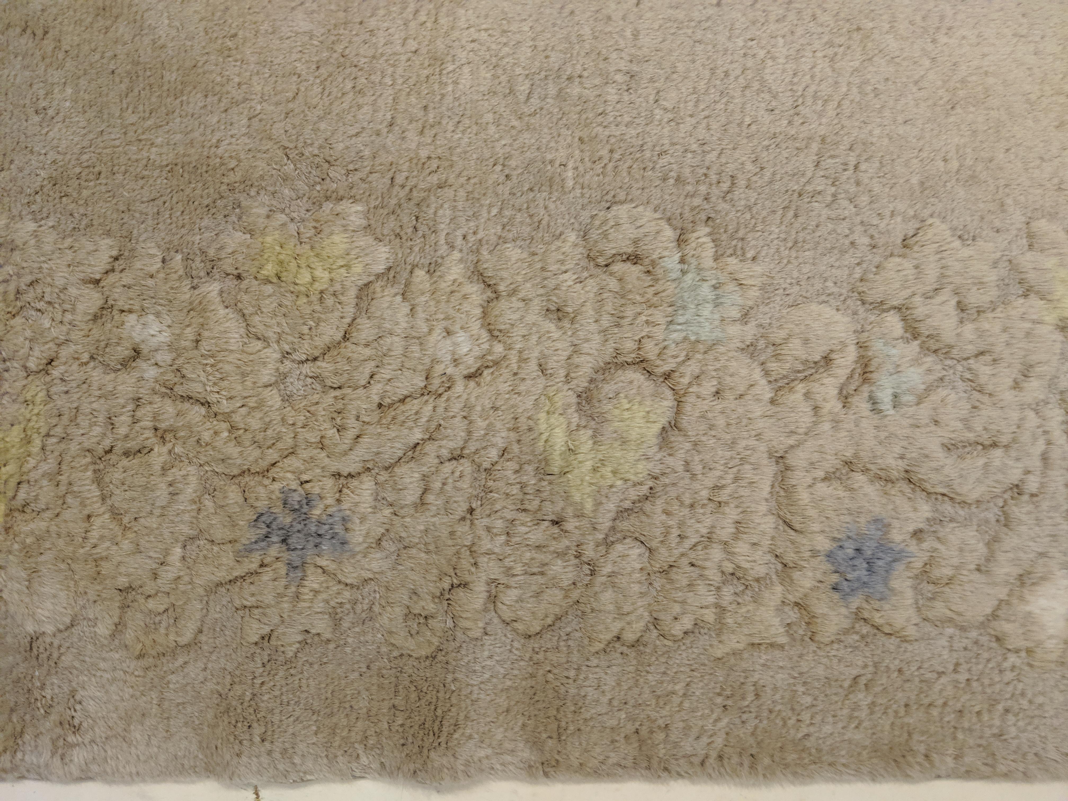 Moderner französischer Teppich aus der Mitte des Jahrhunderts, signiert Leleu (Wolle) im Angebot
