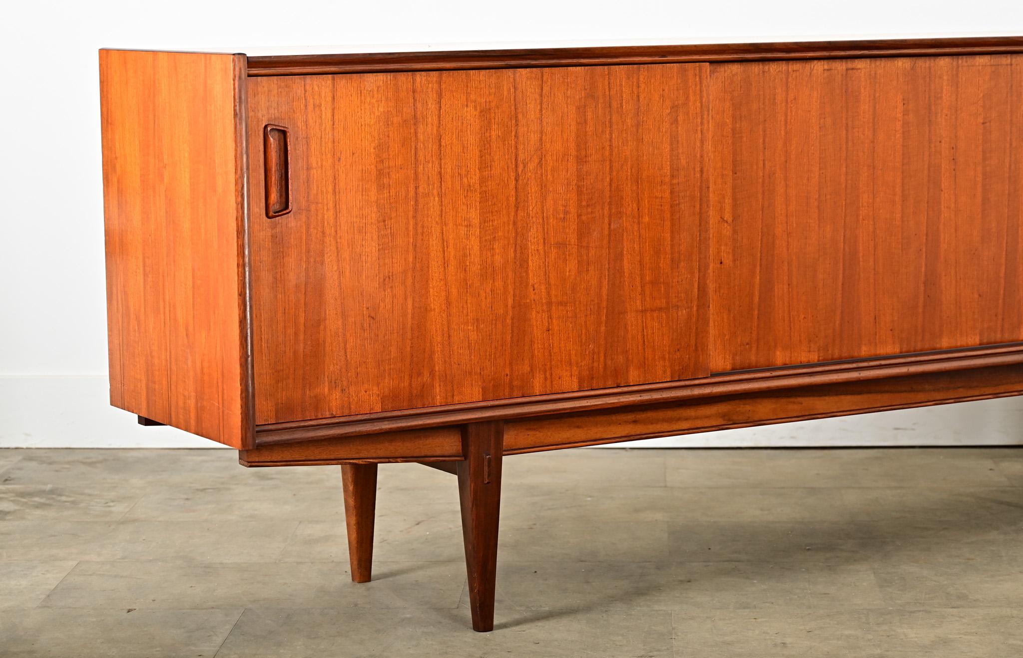 Credenza francese del Mid Century Modern in vendita 2
