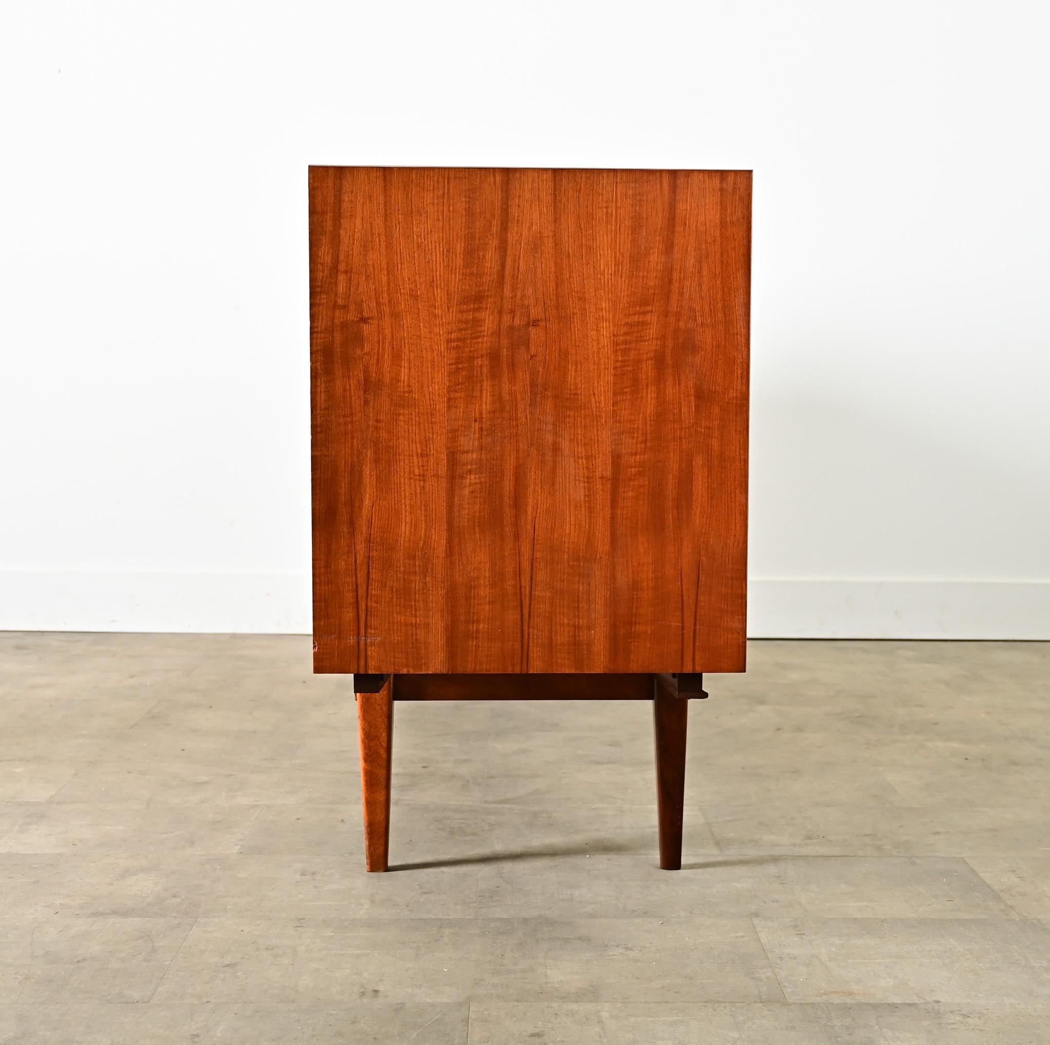 Credenza francese del Mid Century Modern in vendita 8